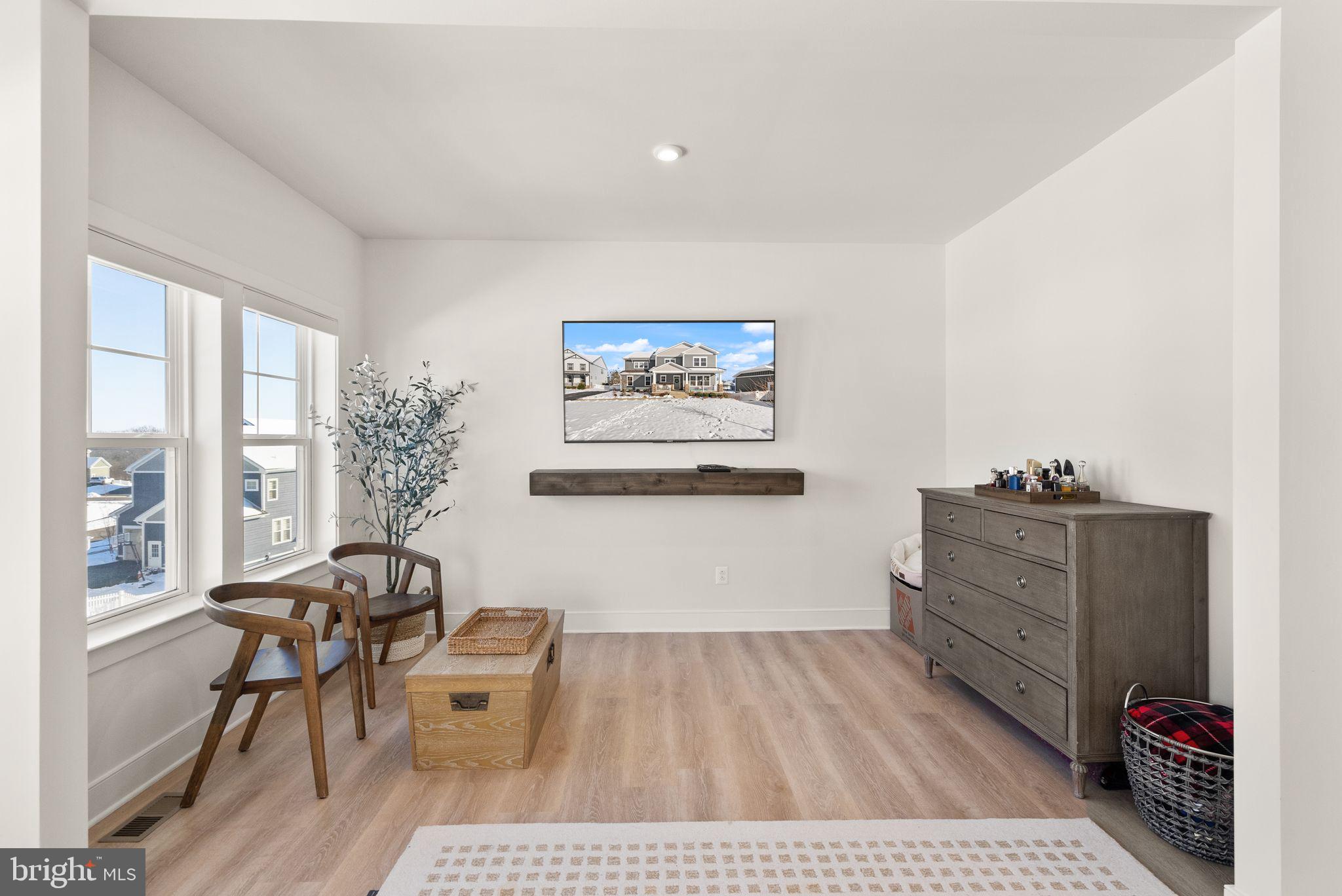 WILLOWSFORD - Residential Lease