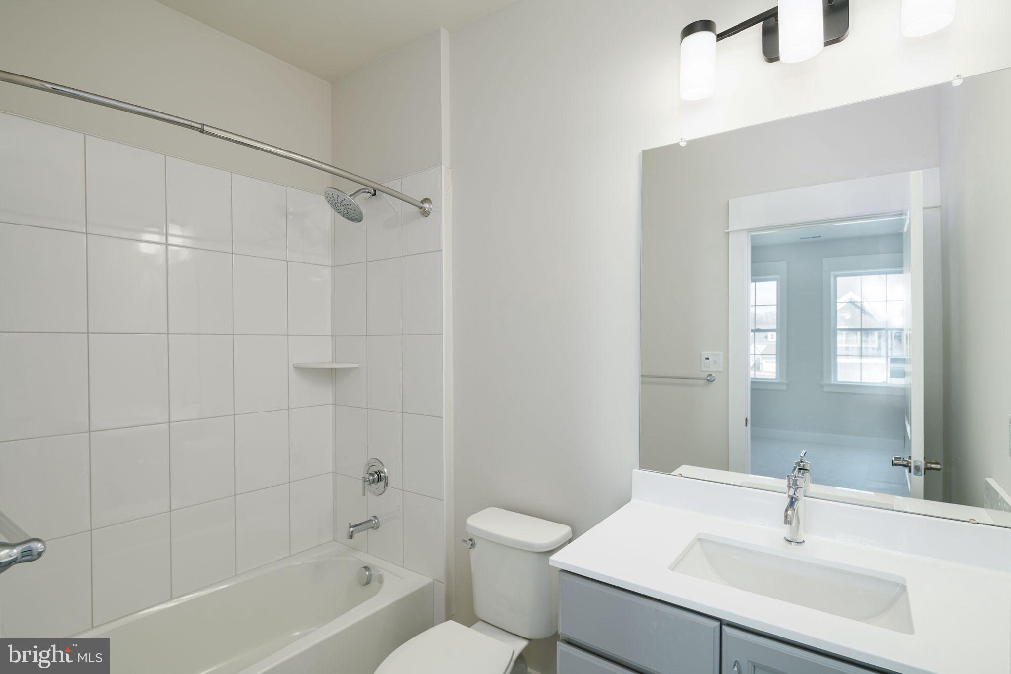 SPRING OAK - Residential