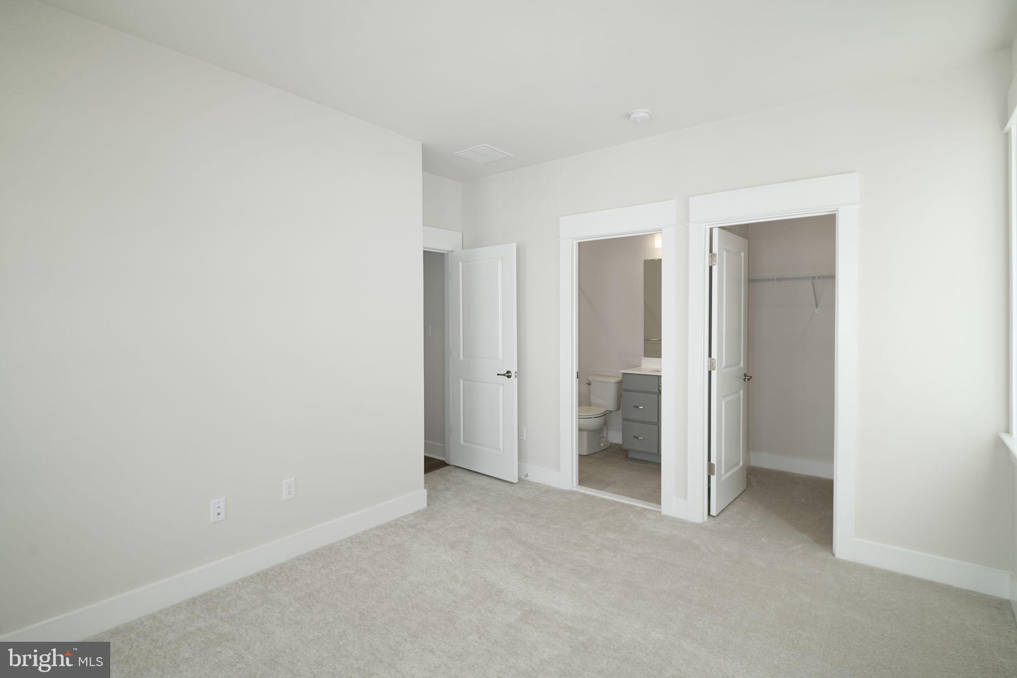 SPRING OAK - Residential