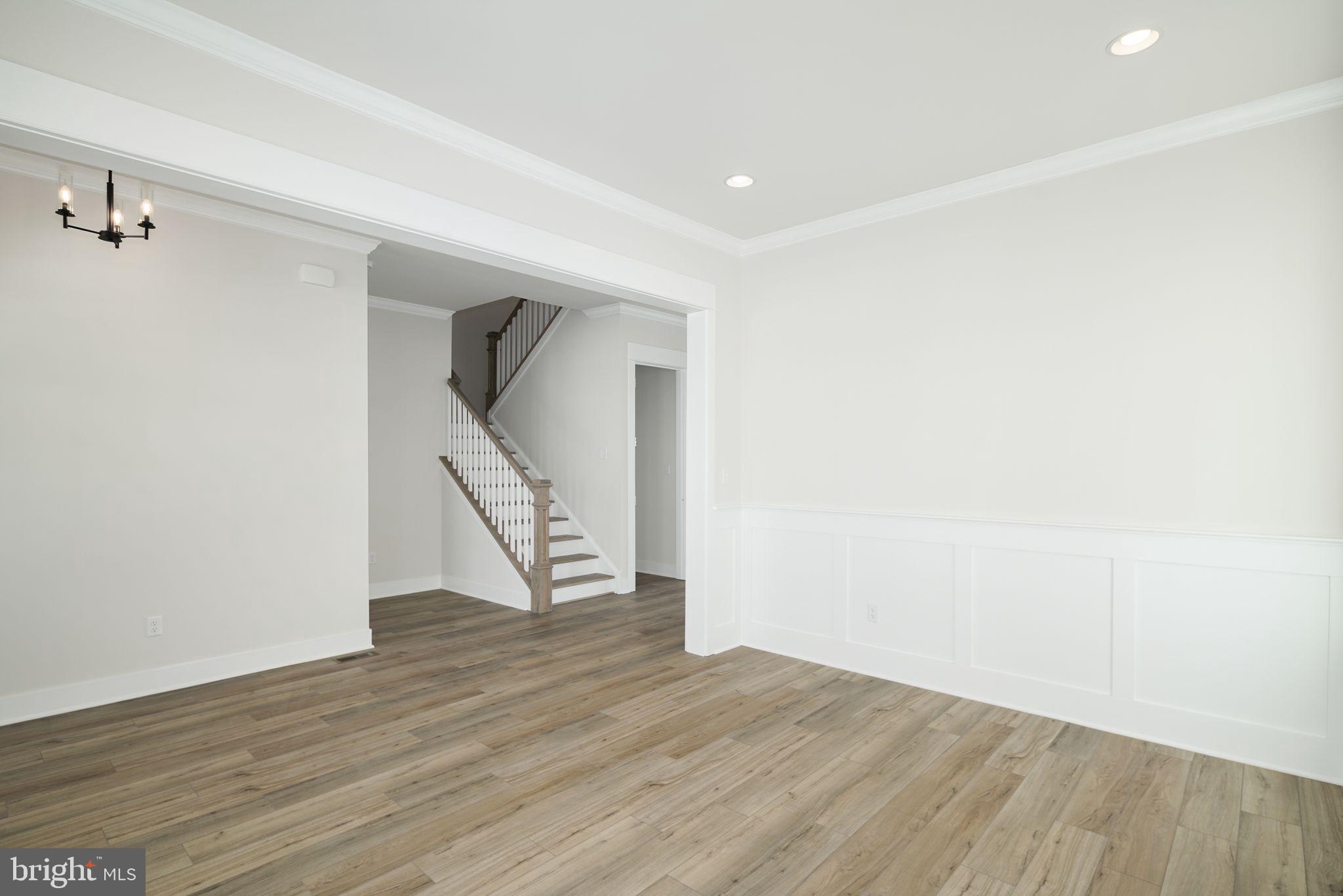 SPRING OAK - Residential