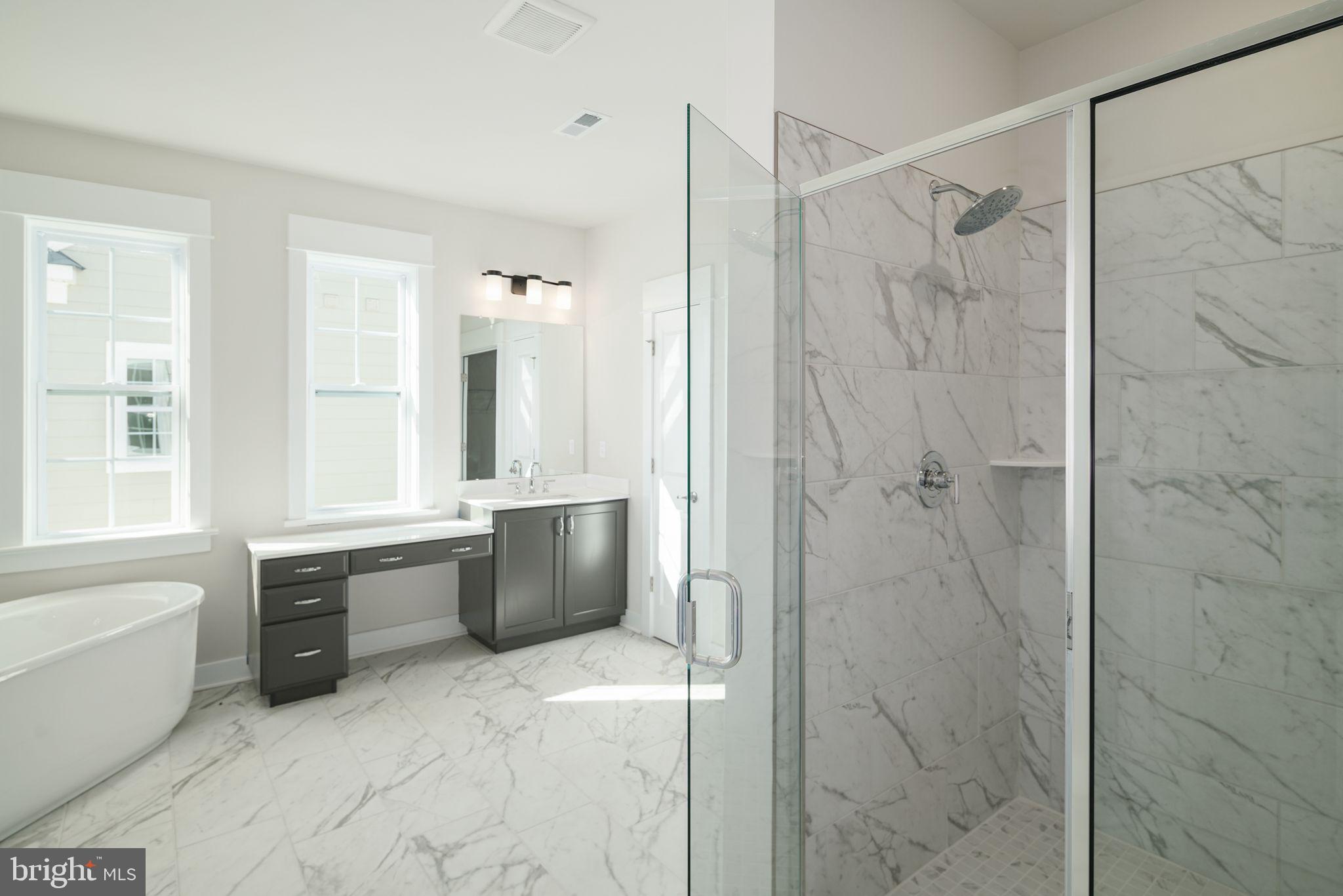 SPRING OAK - Residential