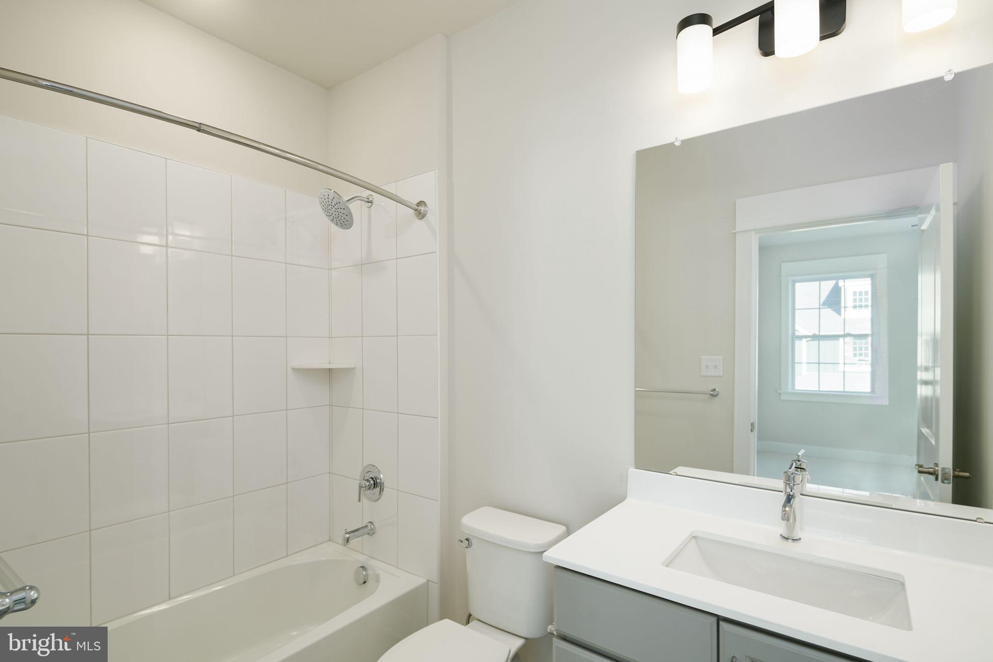 SPRING OAK - Residential