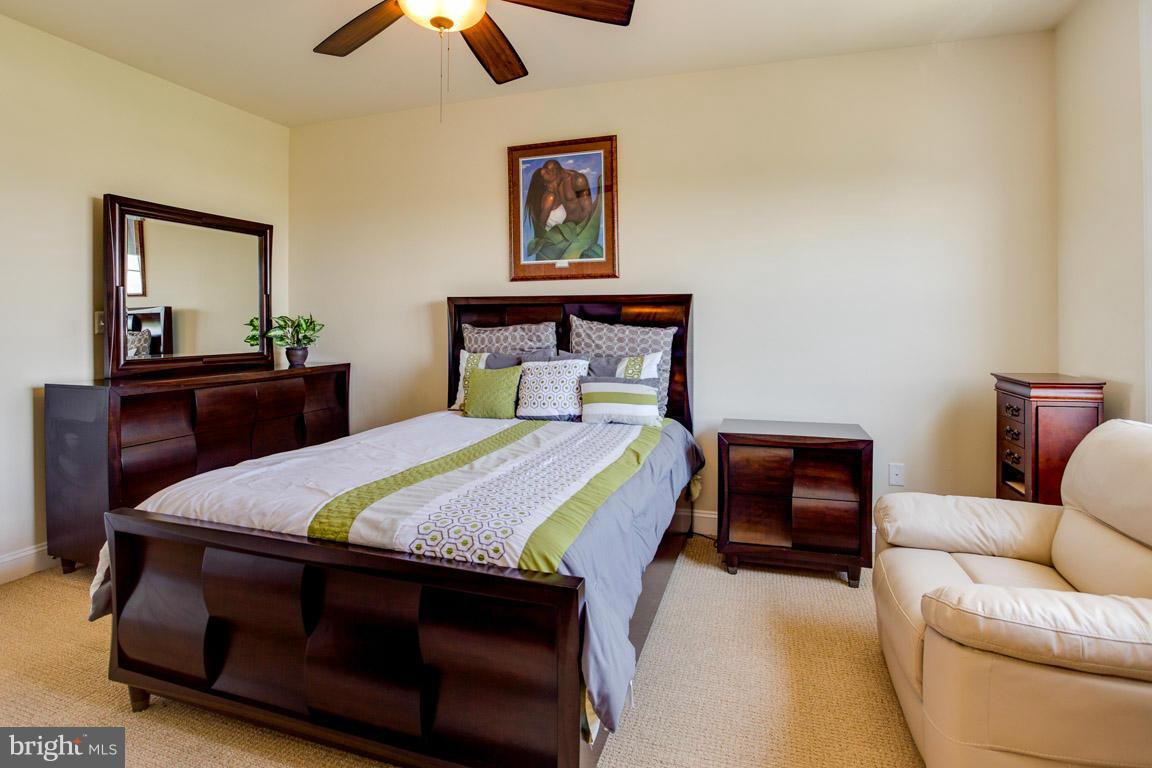 SOUTH MARKET - Residential