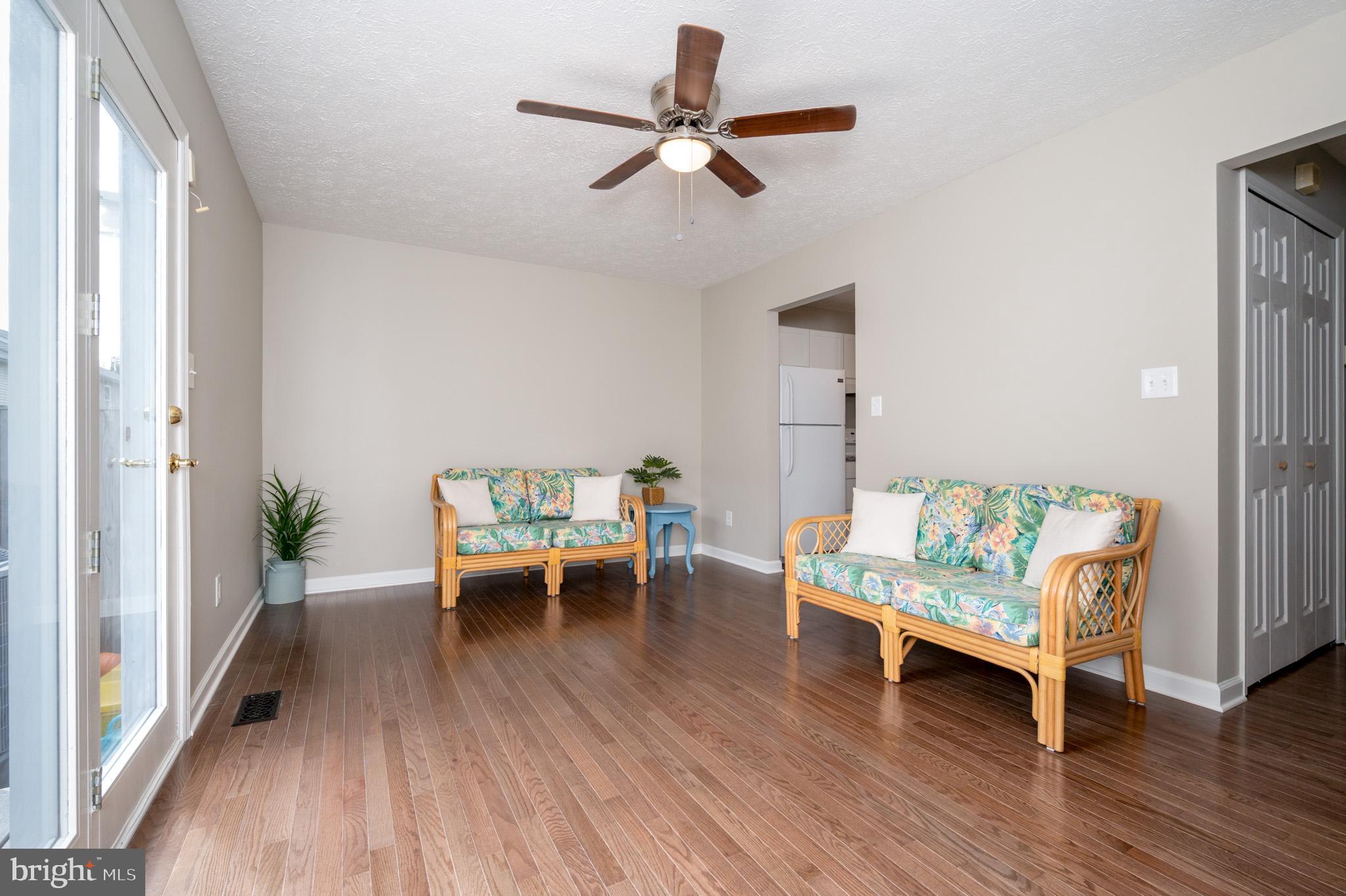 KINGS RANSOM CONDO - Residential