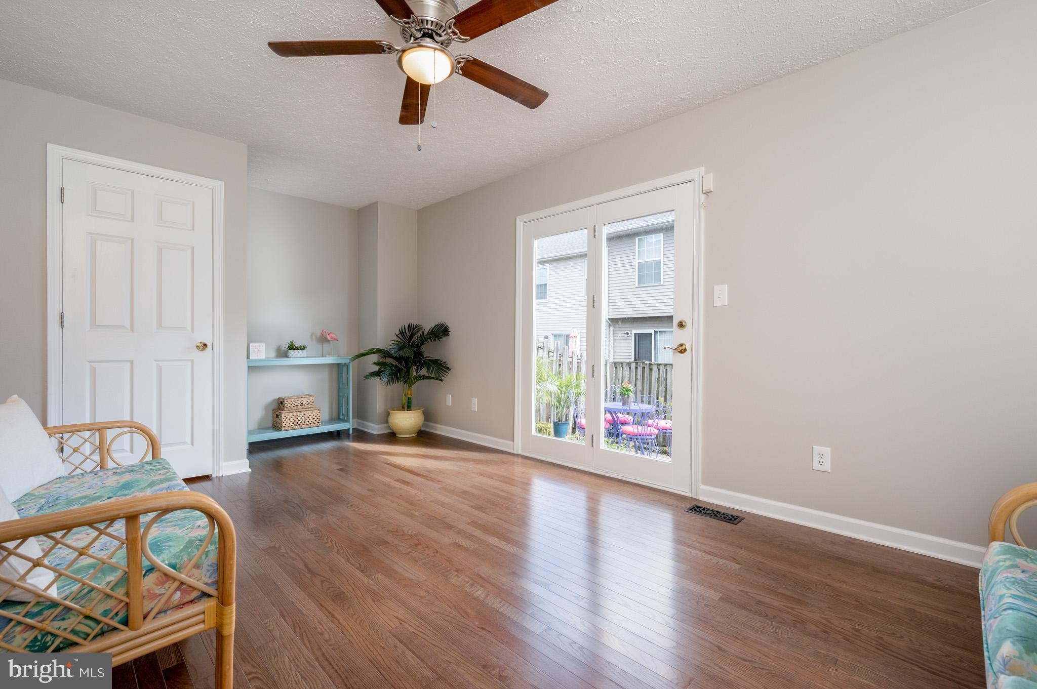 KINGS RANSOM CONDO - Residential