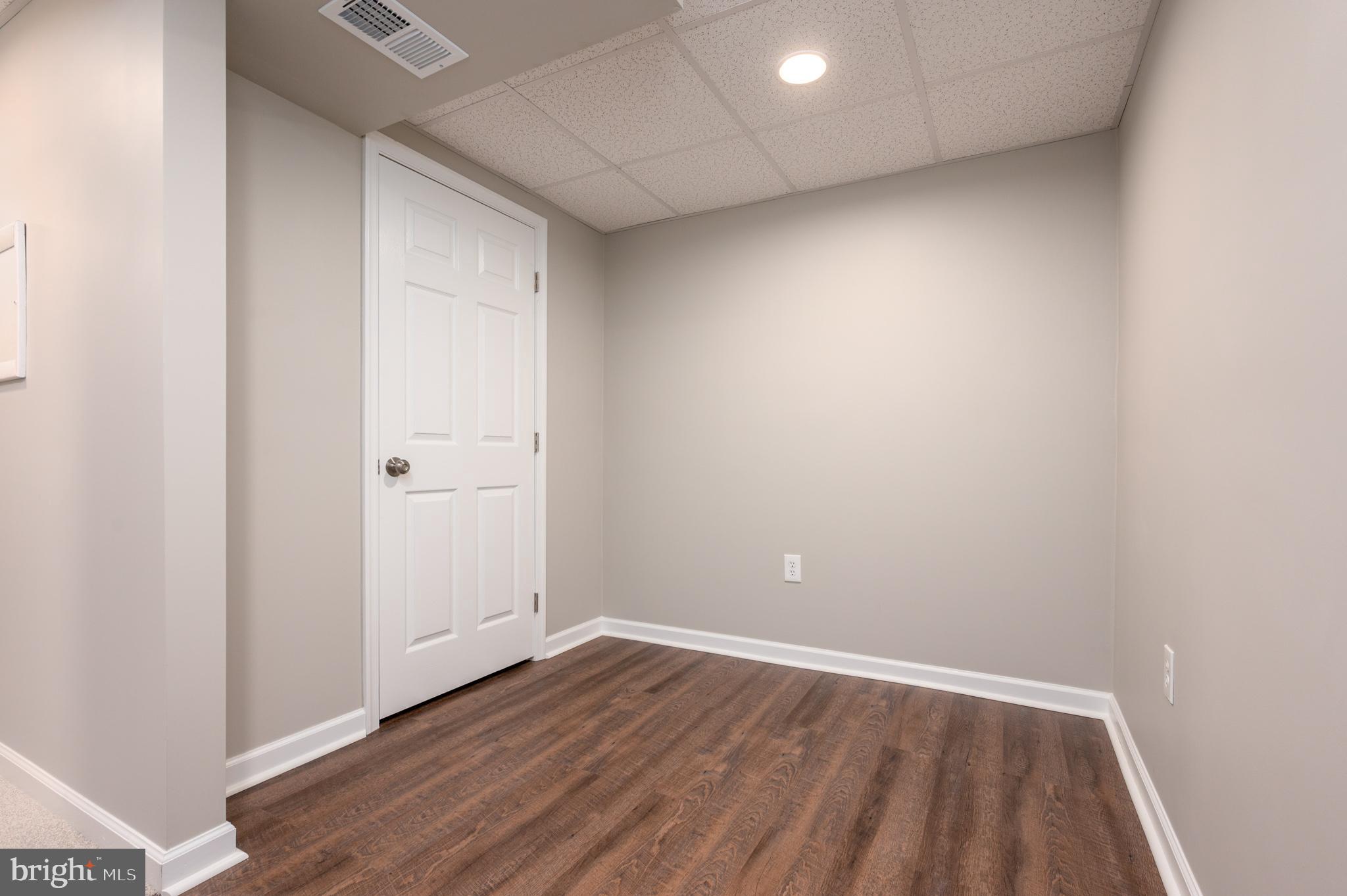 KINGS RANSOM CONDO - Residential