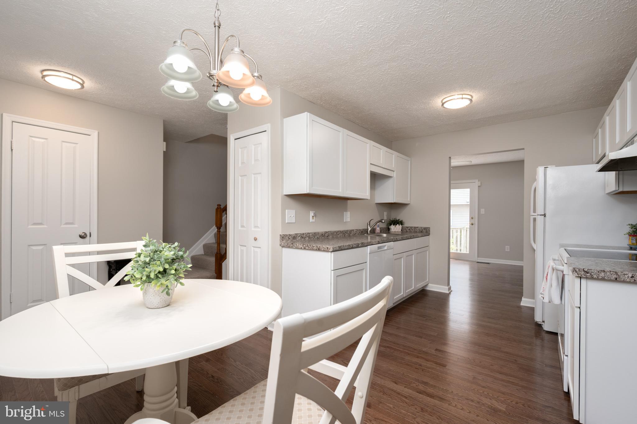 KINGS RANSOM CONDO - Residential