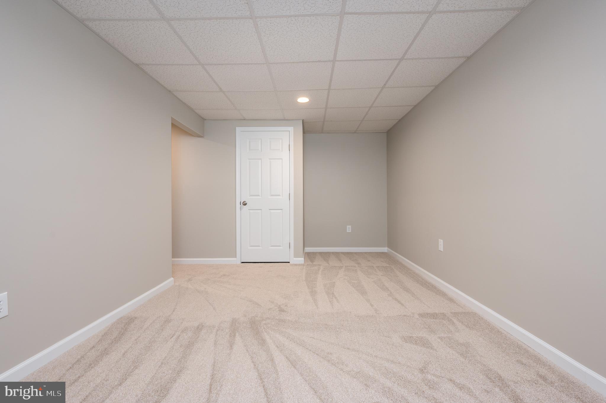 KINGS RANSOM CONDO - Residential