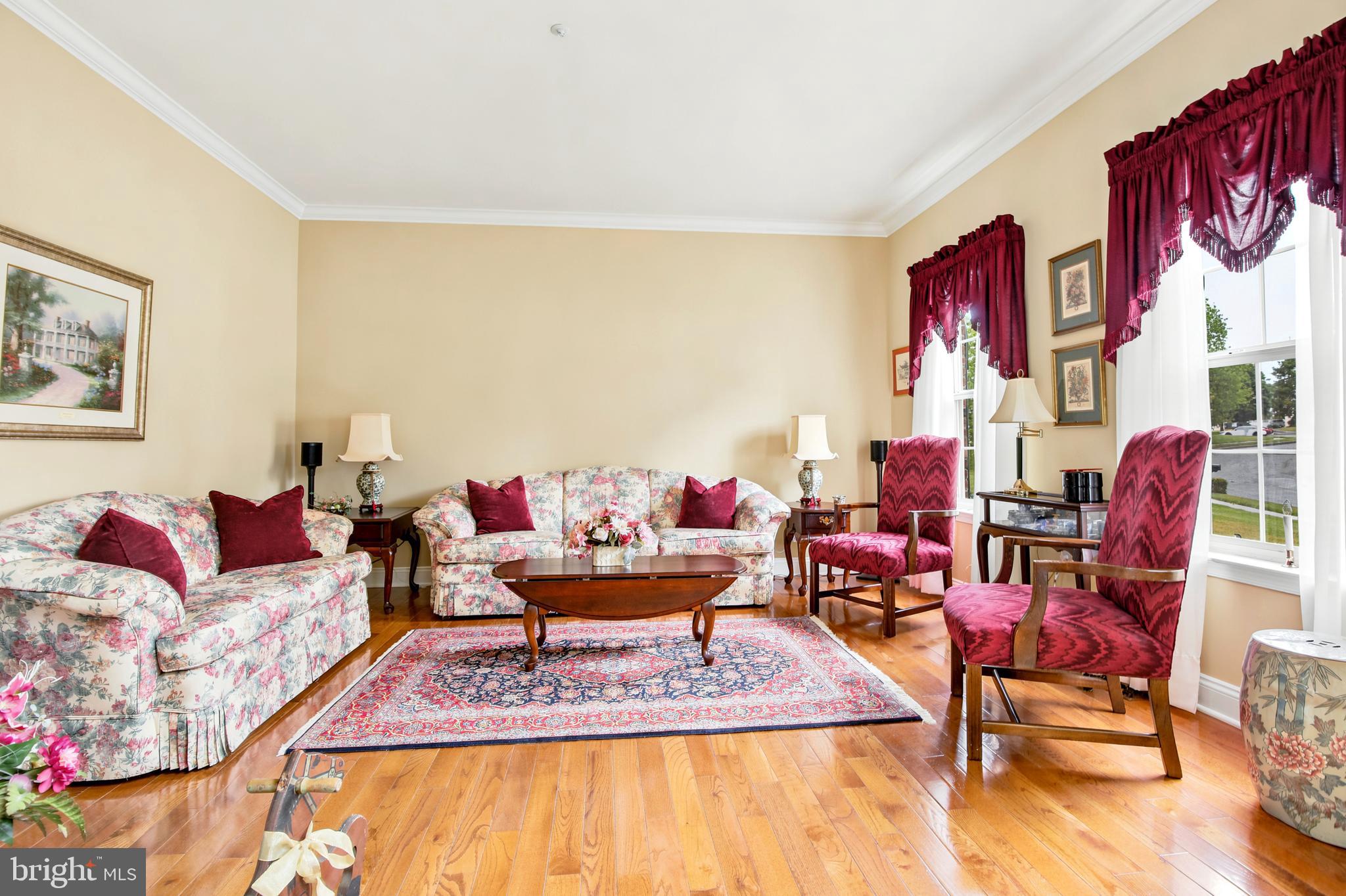 WARRINGTON HUNT - Residential