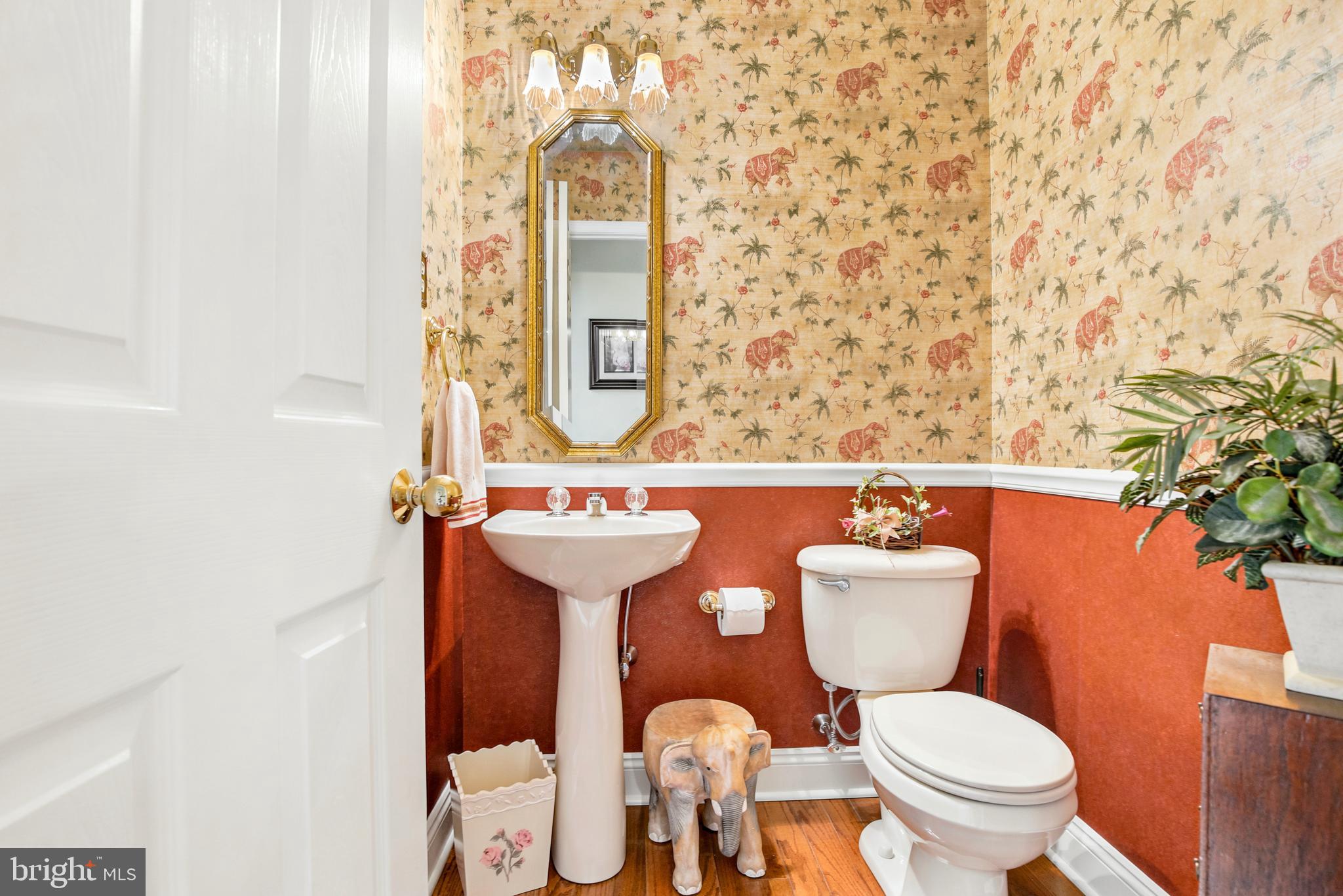 WARRINGTON HUNT - Residential