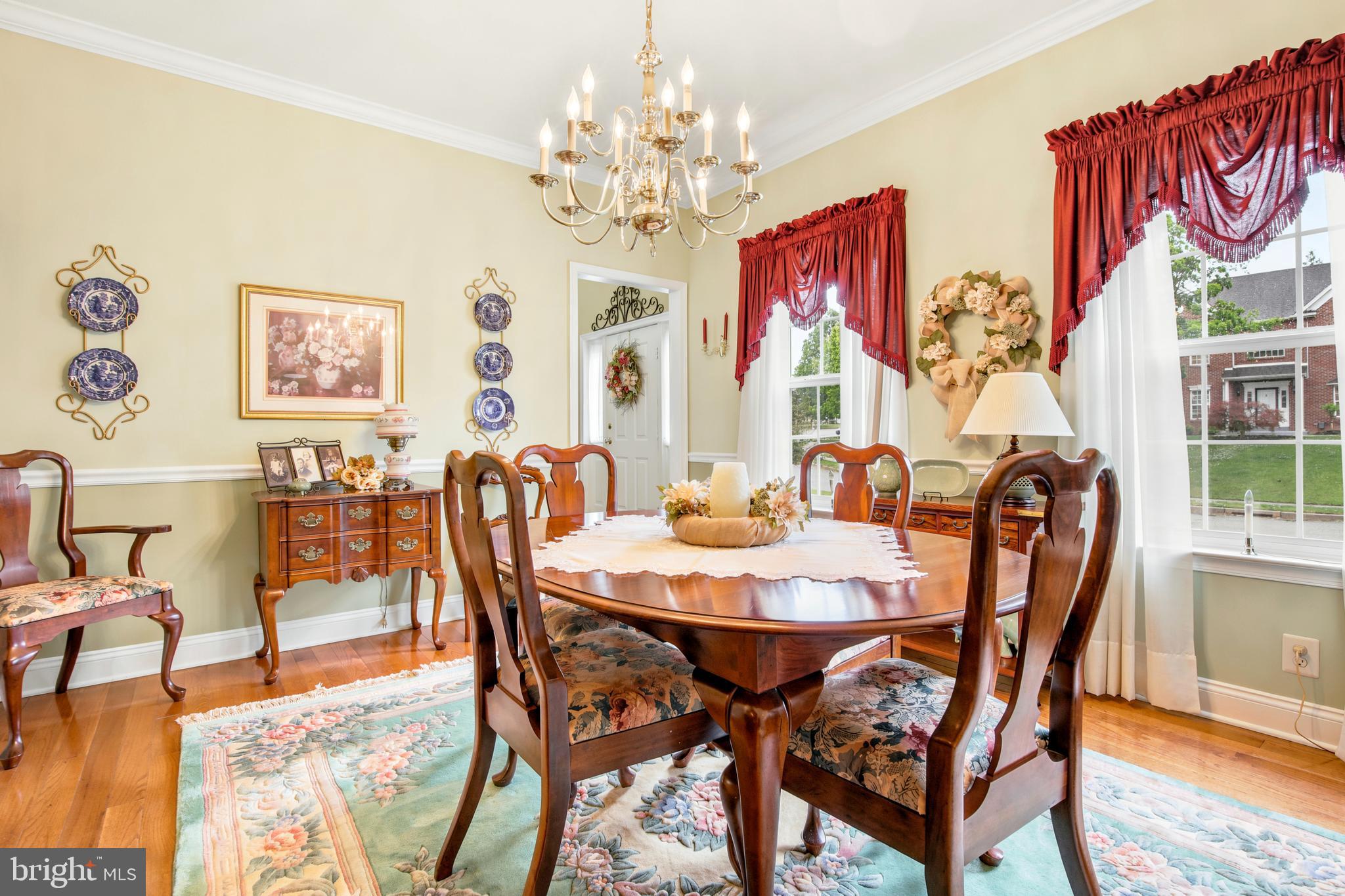 WARRINGTON HUNT - Residential