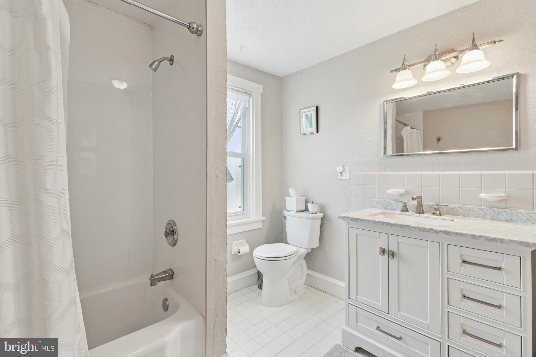 FLOURTOWN - Residential