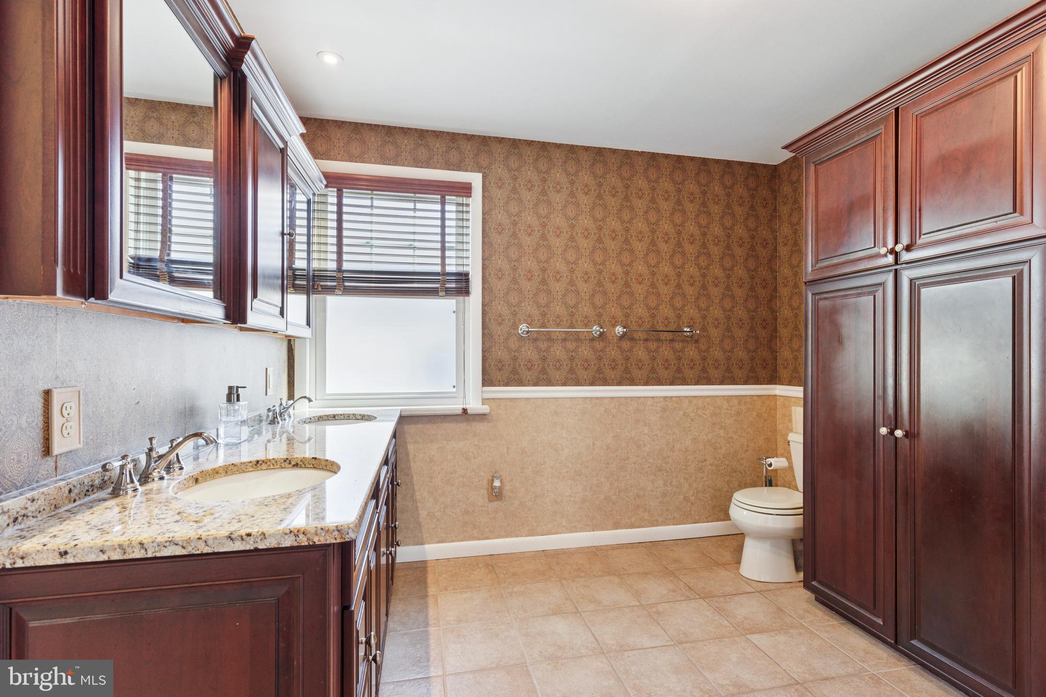 FLOURTOWN - Residential