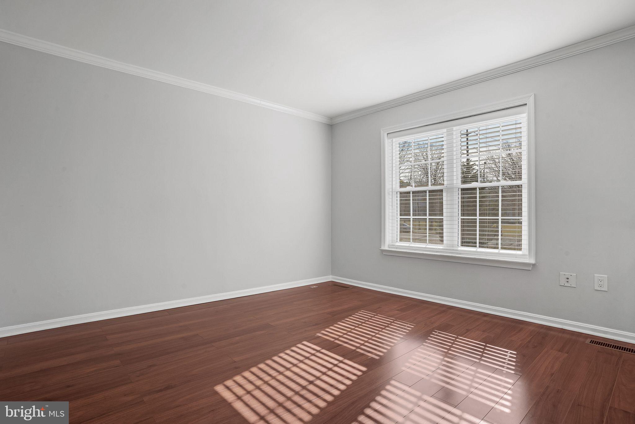 CLIFTON TOWNES - Residential