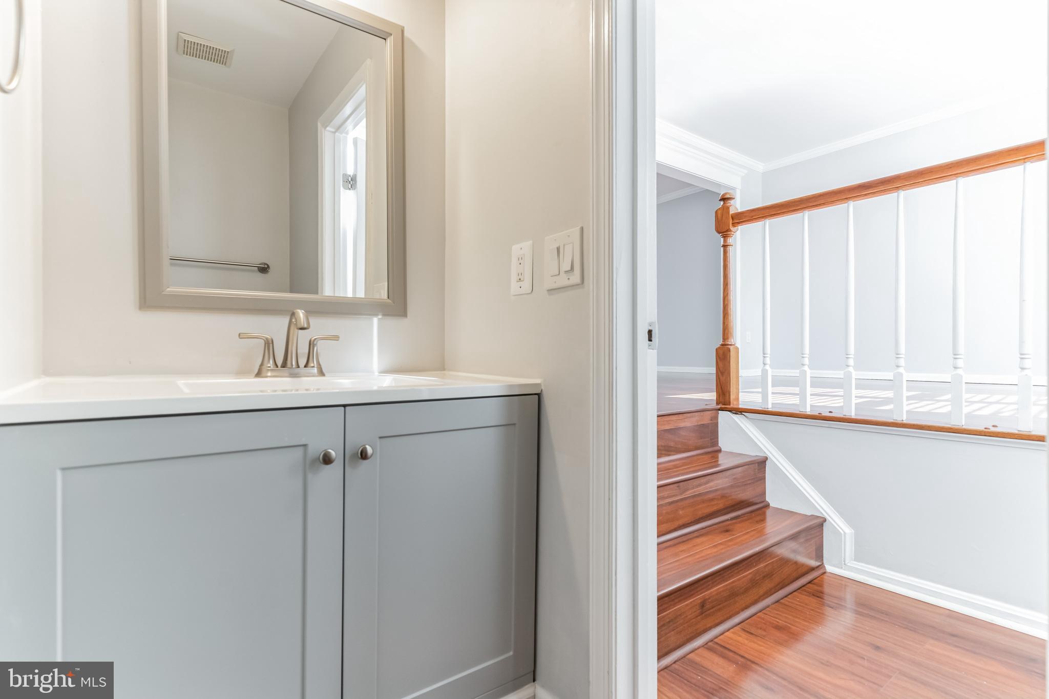 CLIFTON TOWNES - Residential