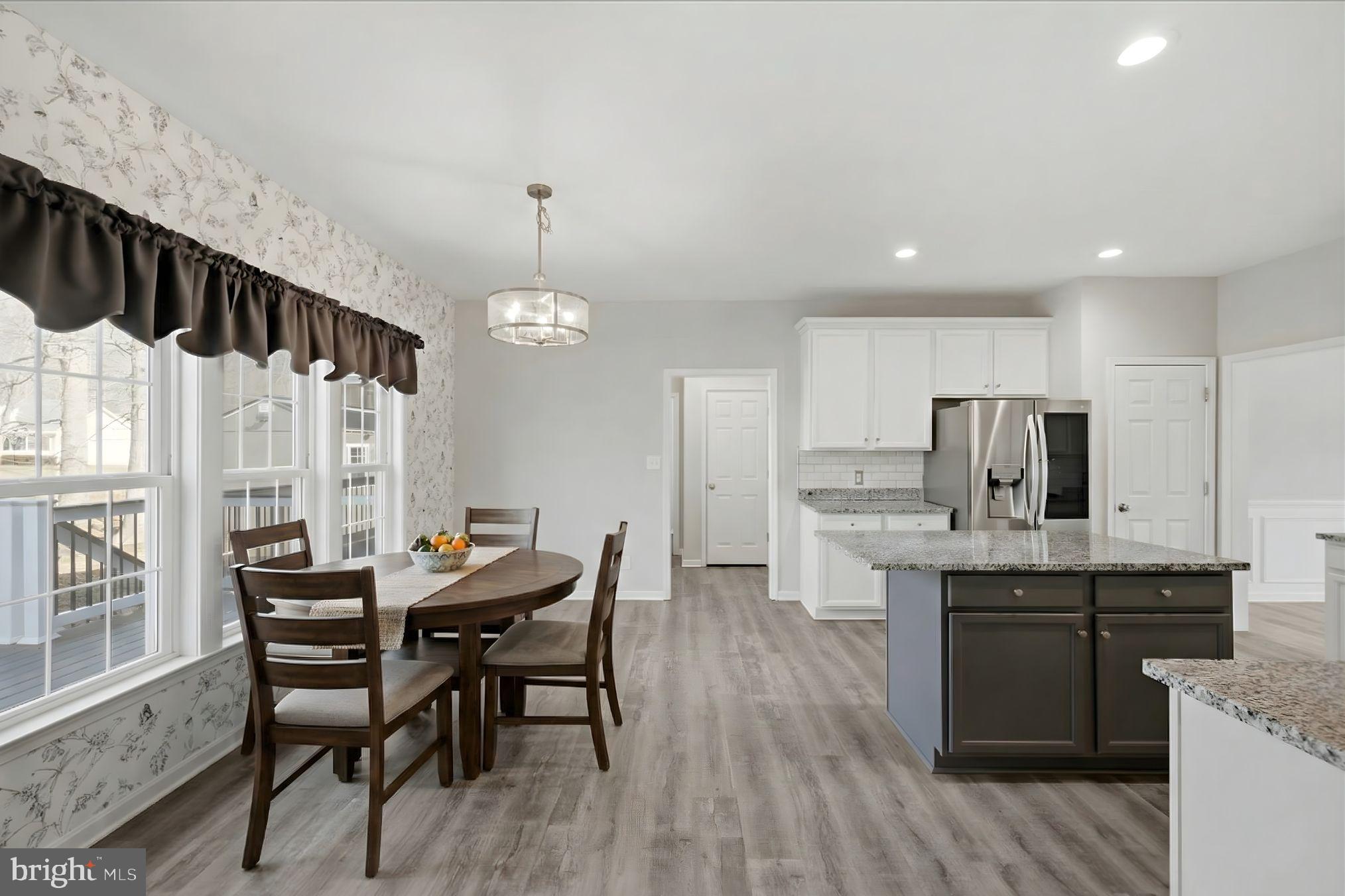 SPRING CREEK - Residential