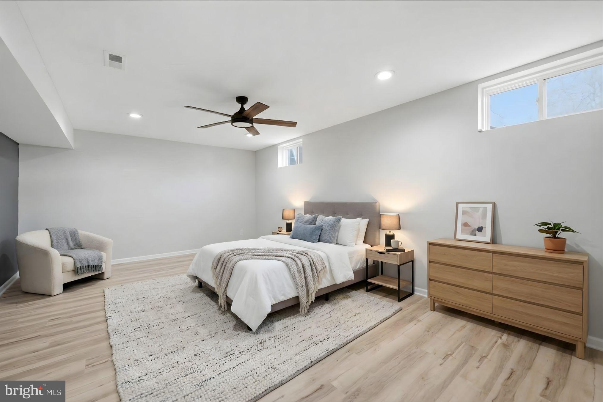 SPRING CREEK - Residential