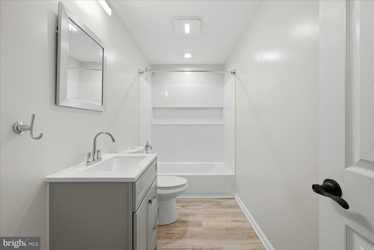 SPRING CREEK - Residential