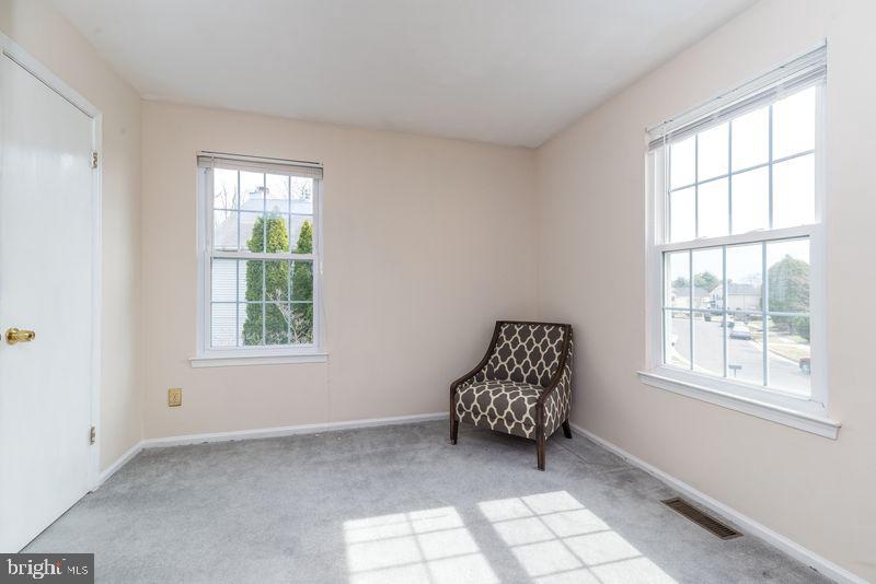 COUNTRY BEND - Residential