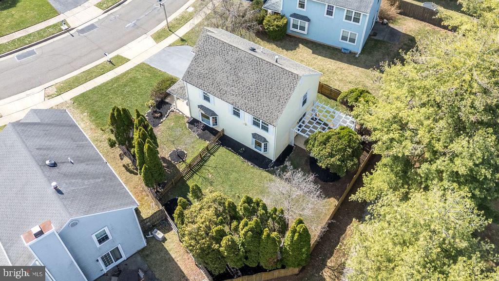 COUNTRY BEND - Residential