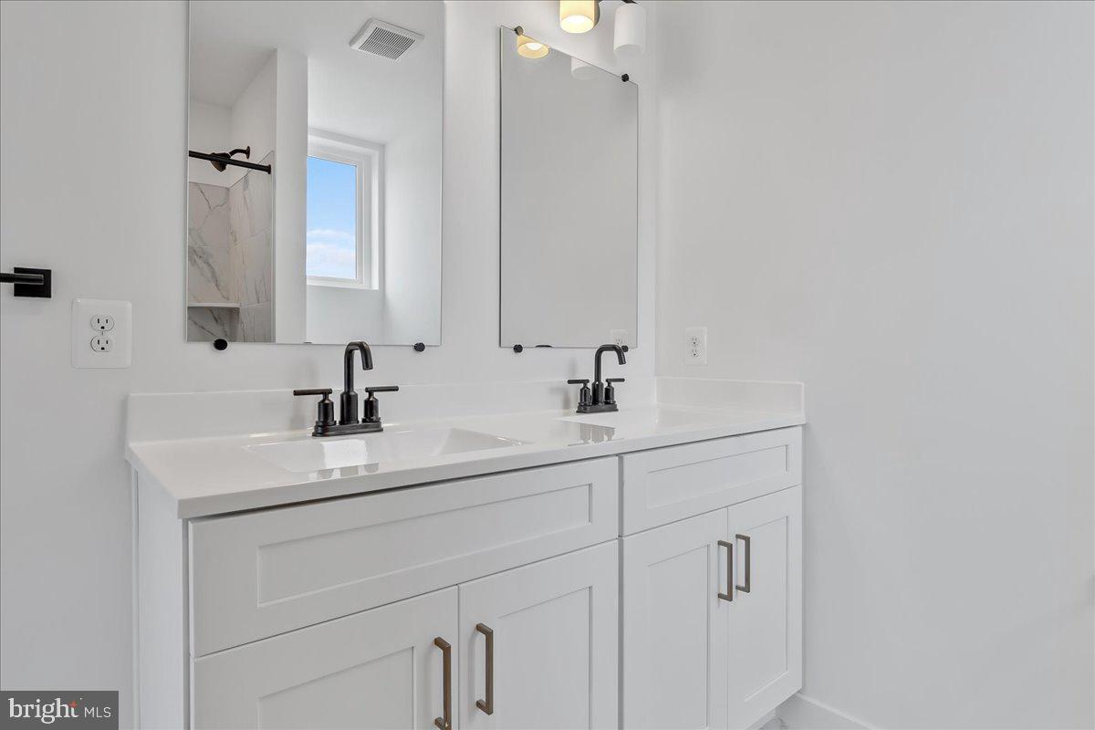 GAMBRILL GLENN - Residential