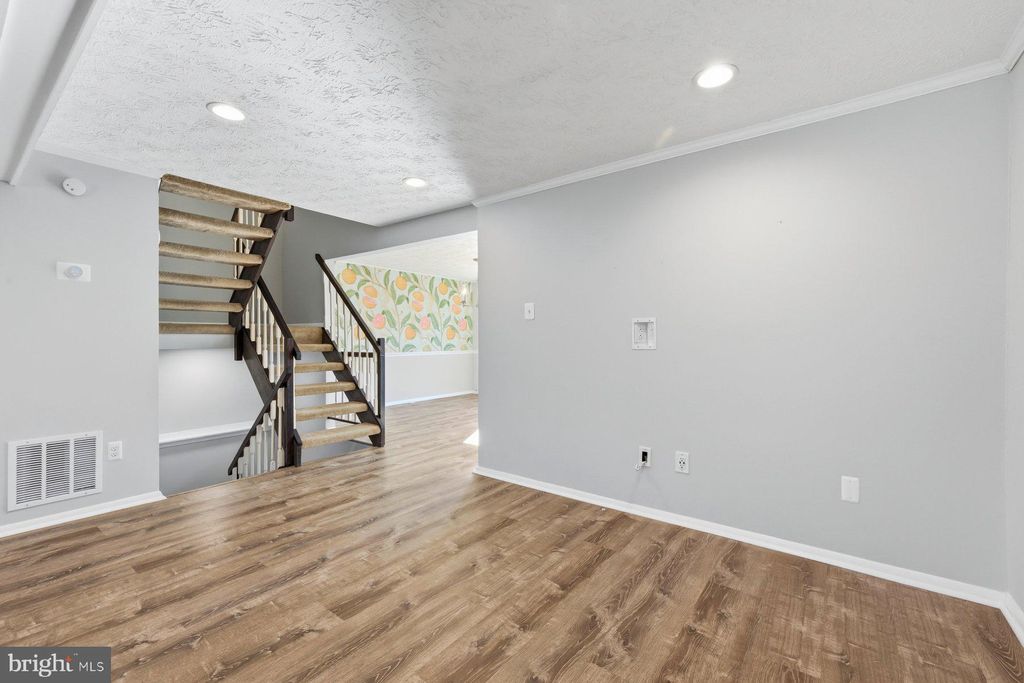 Photo of 7310 Glendower Court, SPRINGFIELD, VA 22153 (MLS # VAFX2282078)