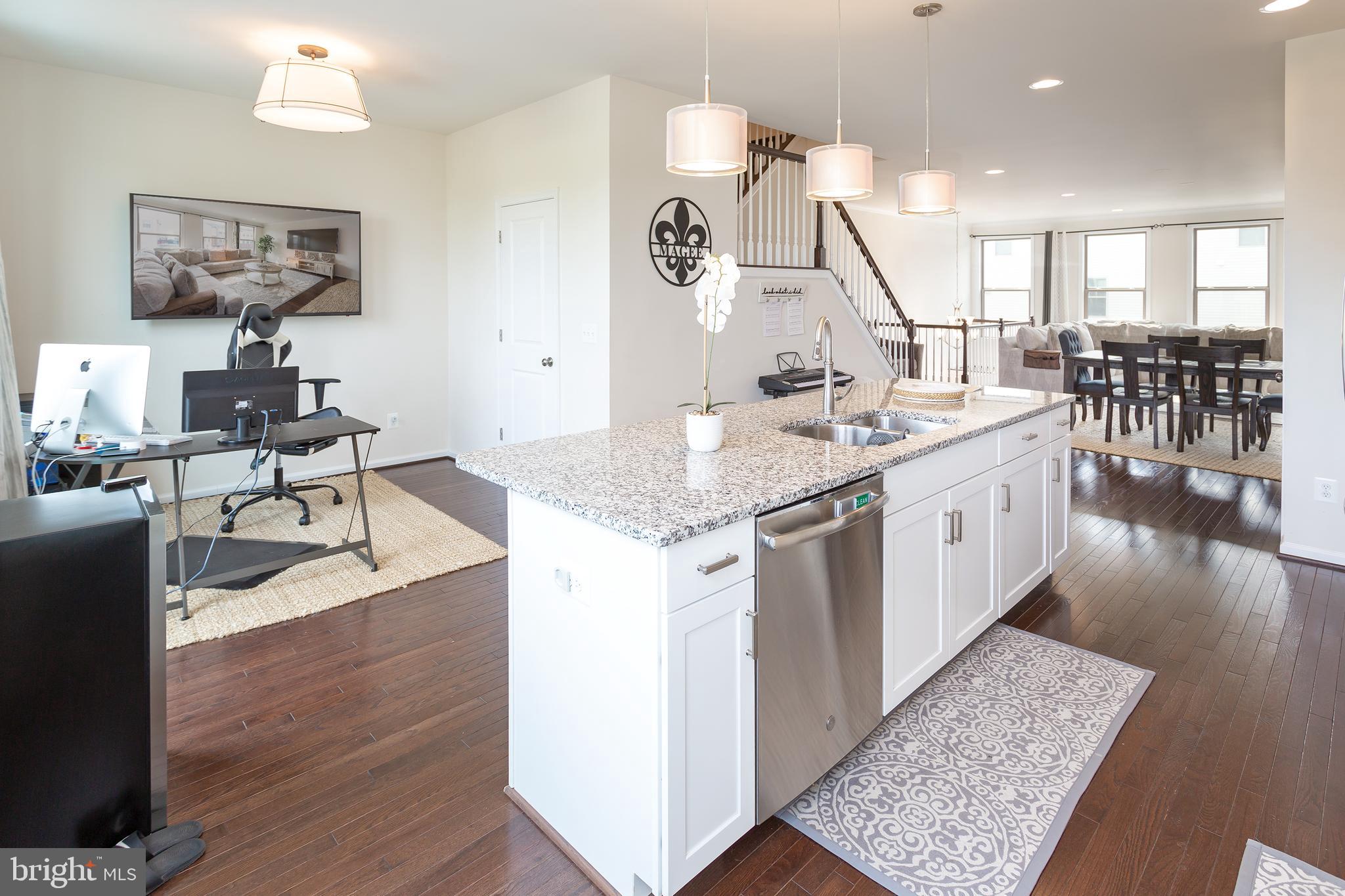 GLASCOCK FIELD AT STONE RIDGE - Residential