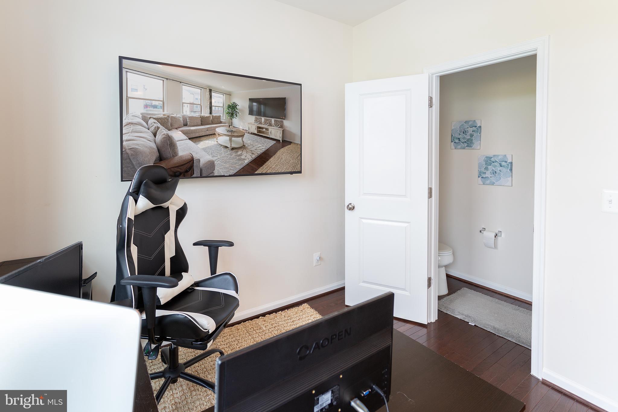 GLASCOCK FIELD AT STONE RIDGE - Residential