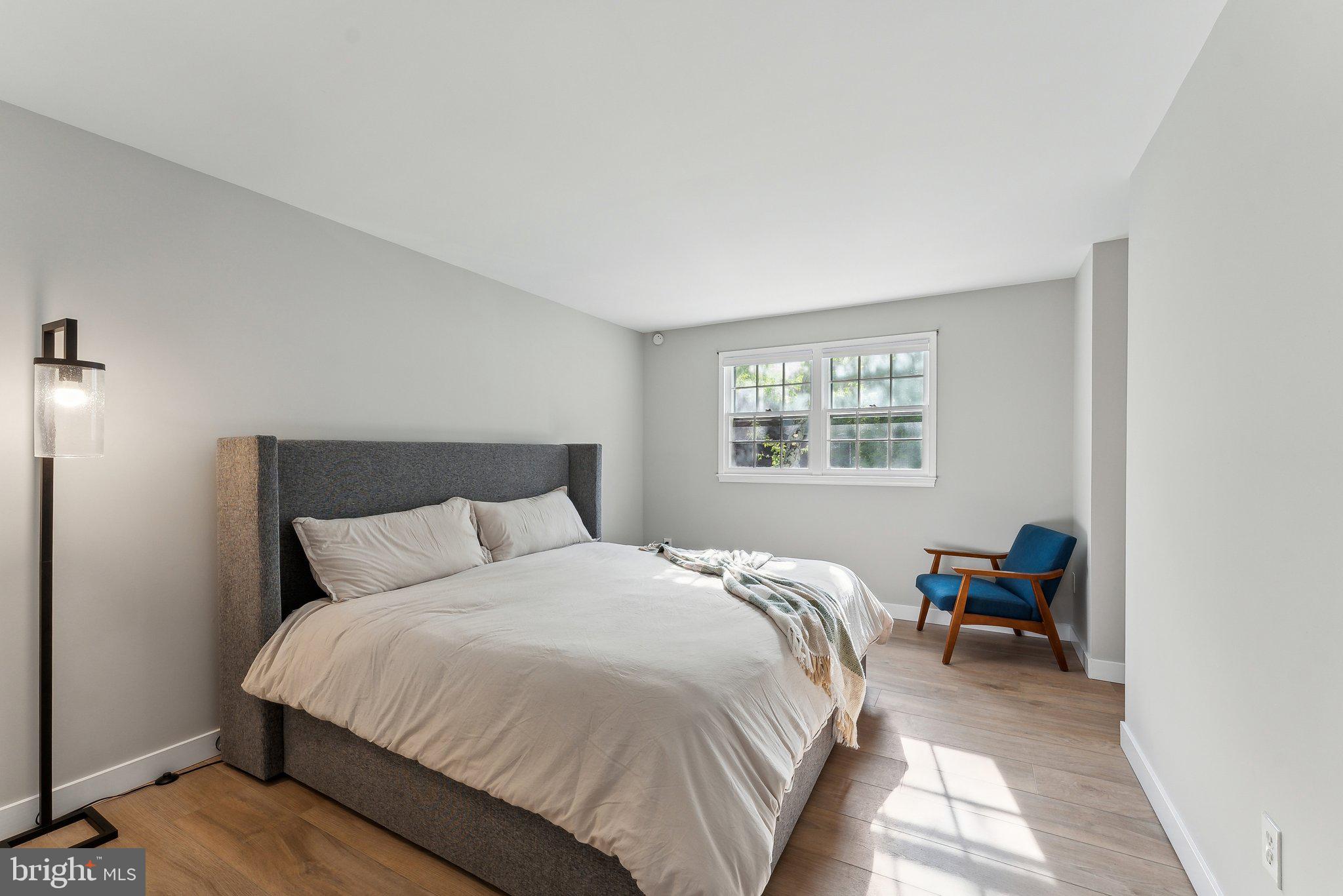 TOWNES OF ORANGE HUNT - Residential