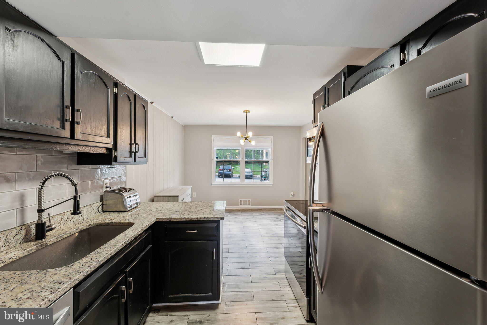 TOWNES OF ORANGE HUNT - Residential