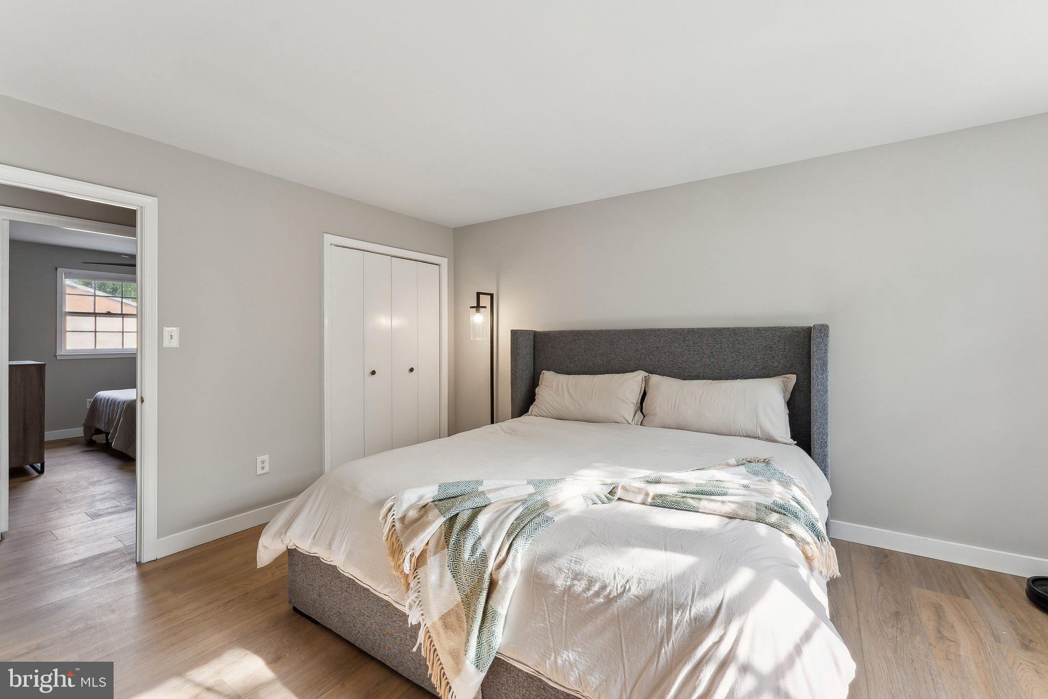 TOWNES OF ORANGE HUNT - Residential