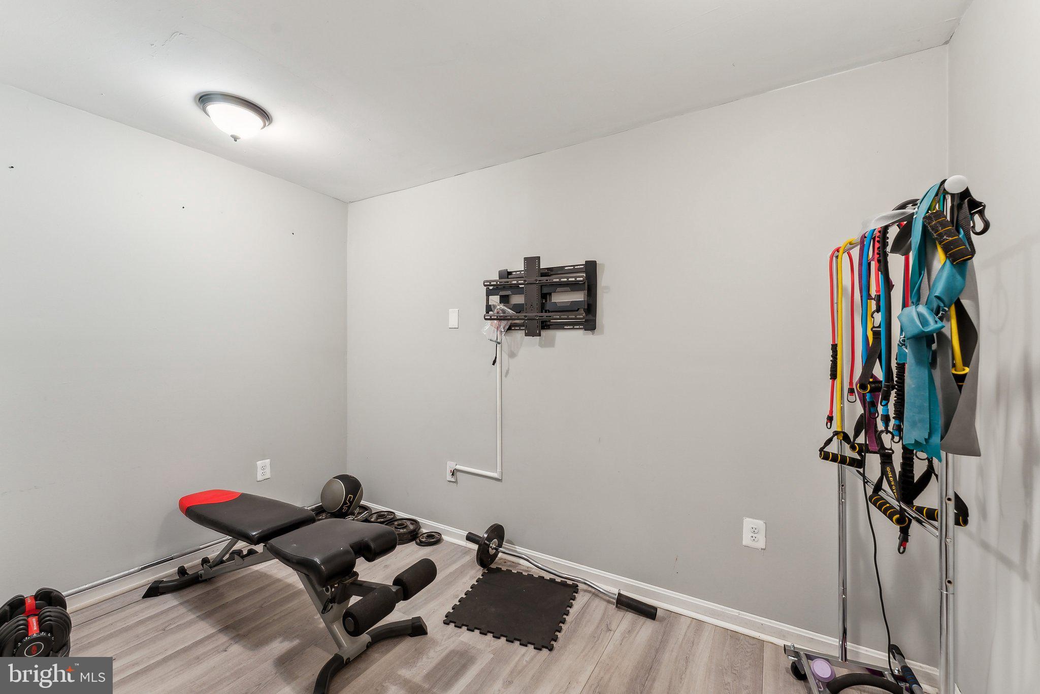 TOWNES OF ORANGE HUNT - Residential