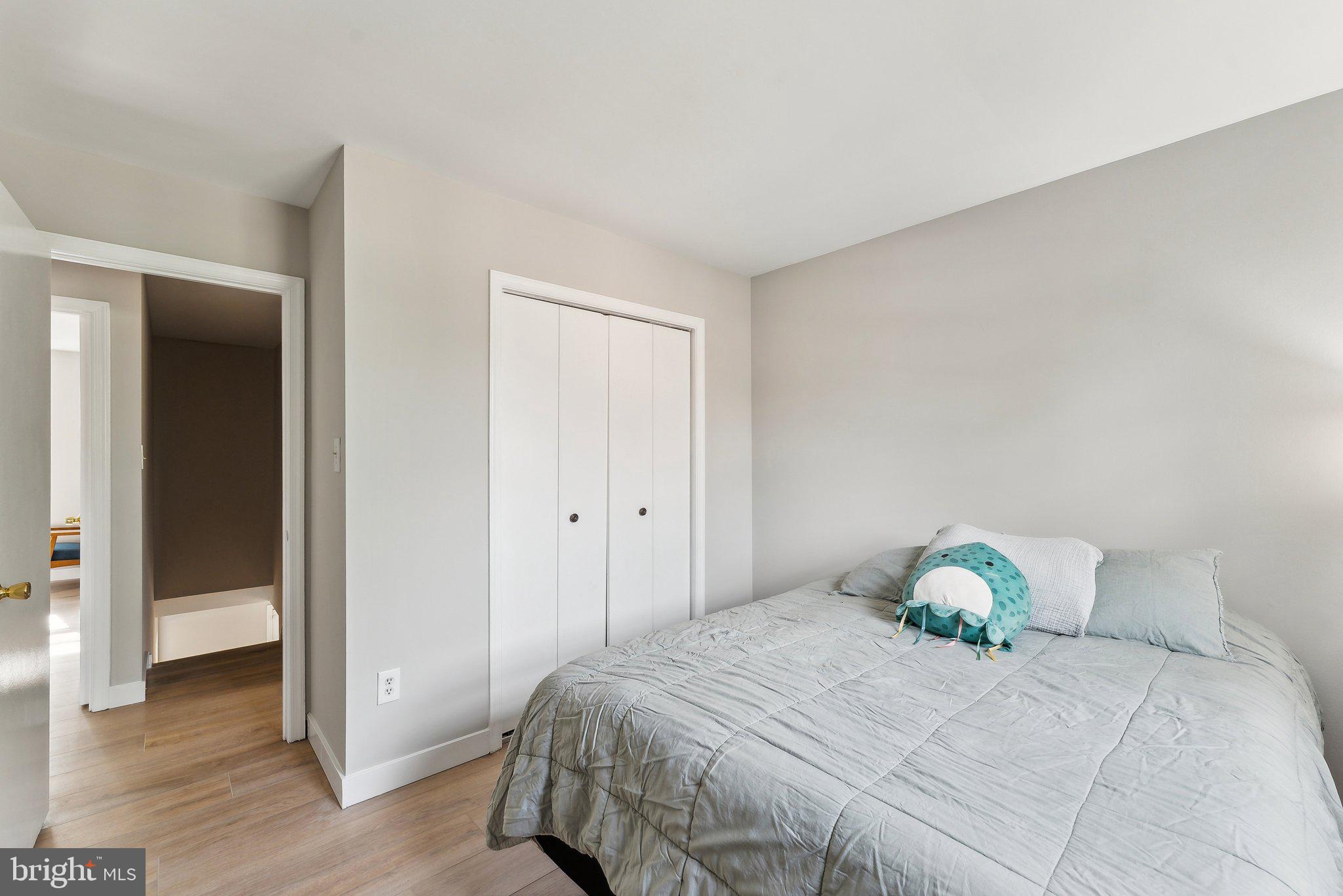 TOWNES OF ORANGE HUNT - Residential