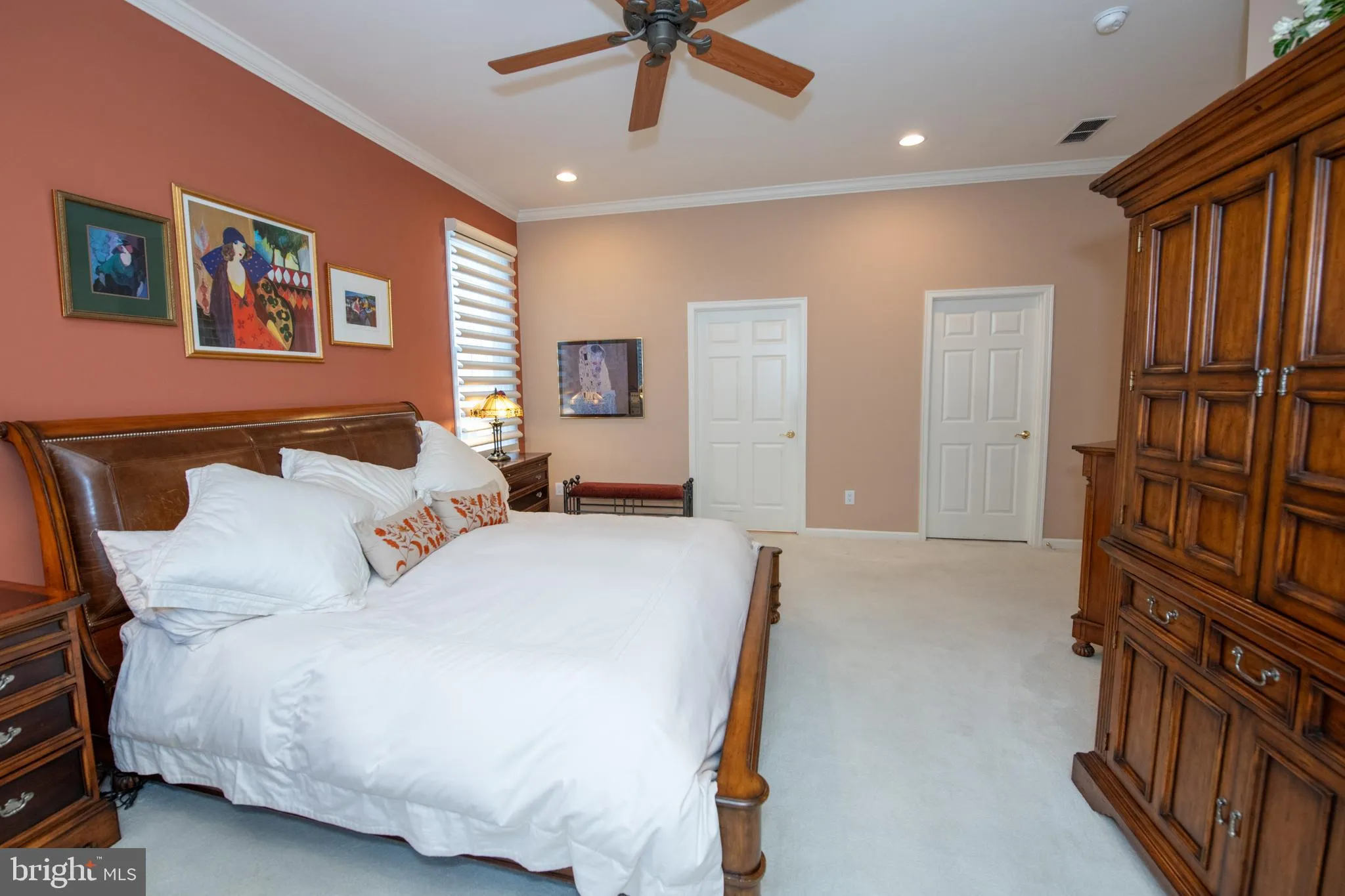 Southampton, Pennsylvania 18966, United States, 3 Bedrooms Bedrooms, ,3 BathroomsBathrooms,Residential,Pending,207765