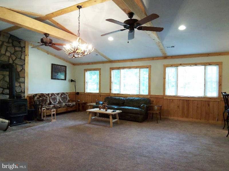 MAGNOLIA GLEN - Residential