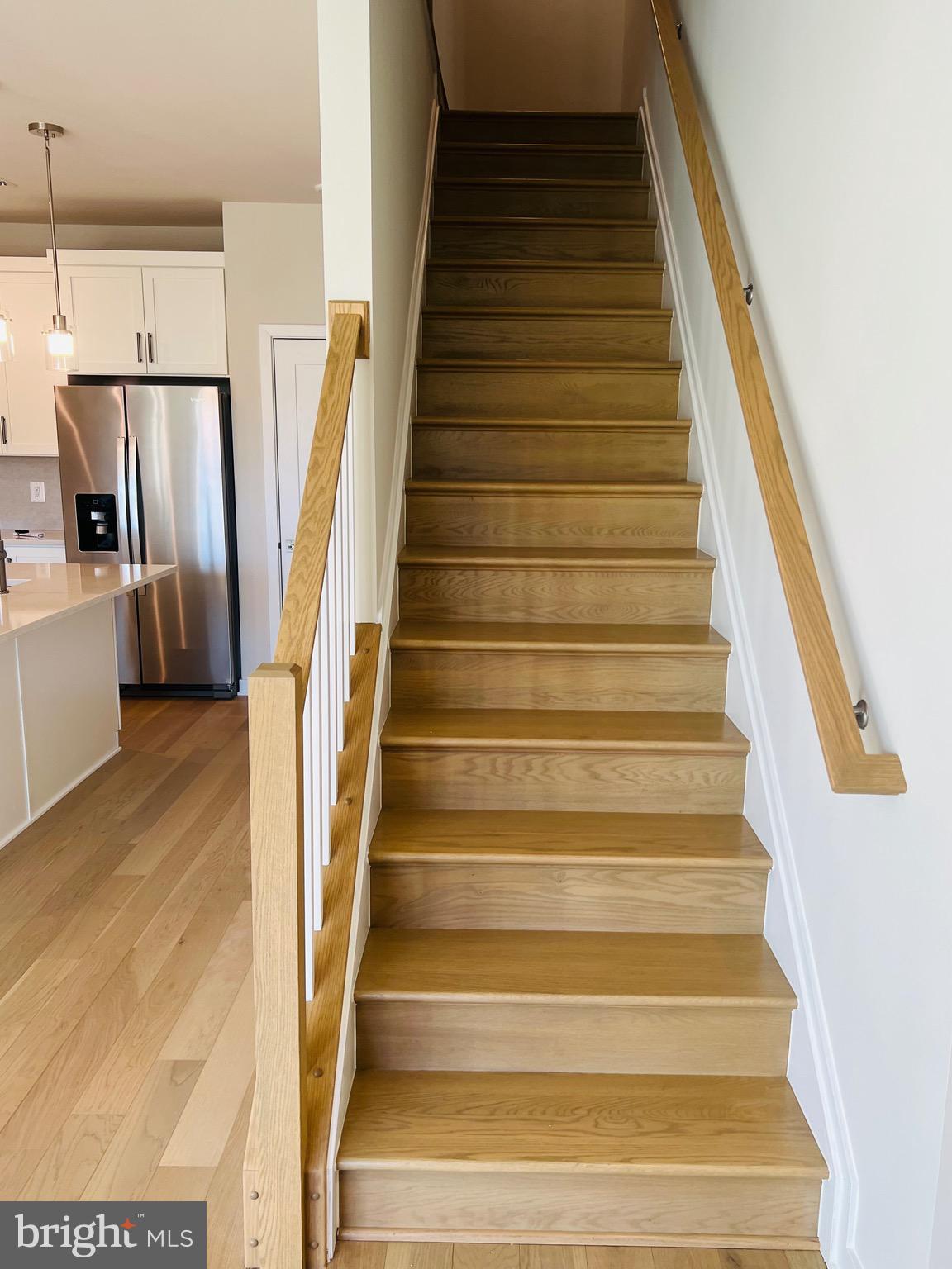 METRO WALK AT MOOREFIELD STATION - Residential Lease