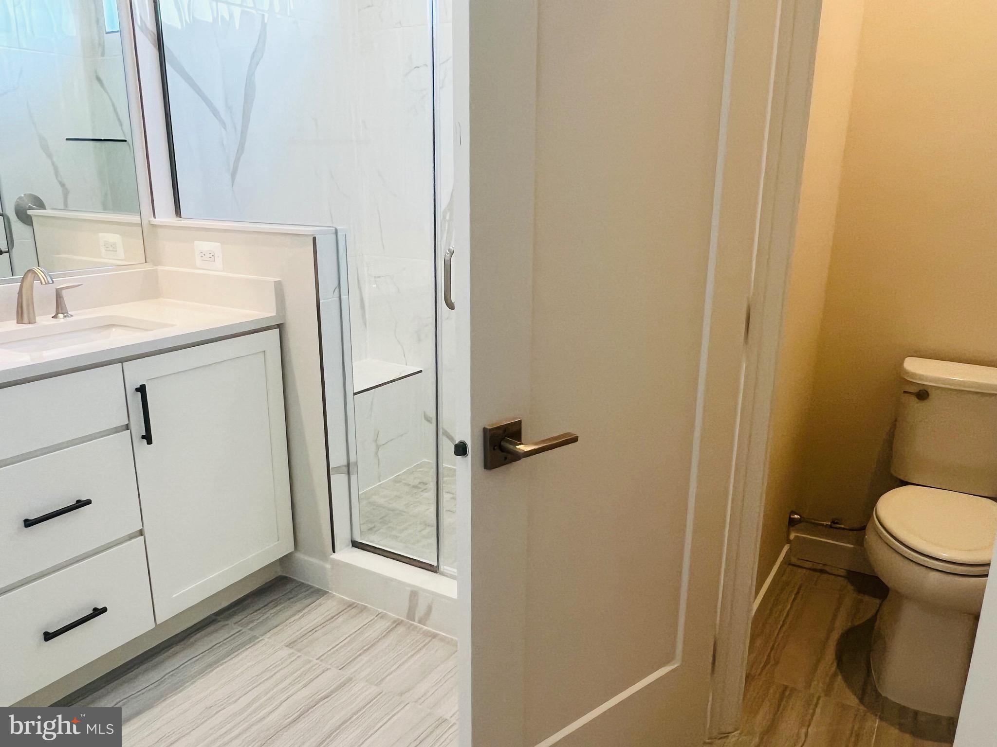 METRO WALK AT MOOREFIELD STATION - Residential Lease