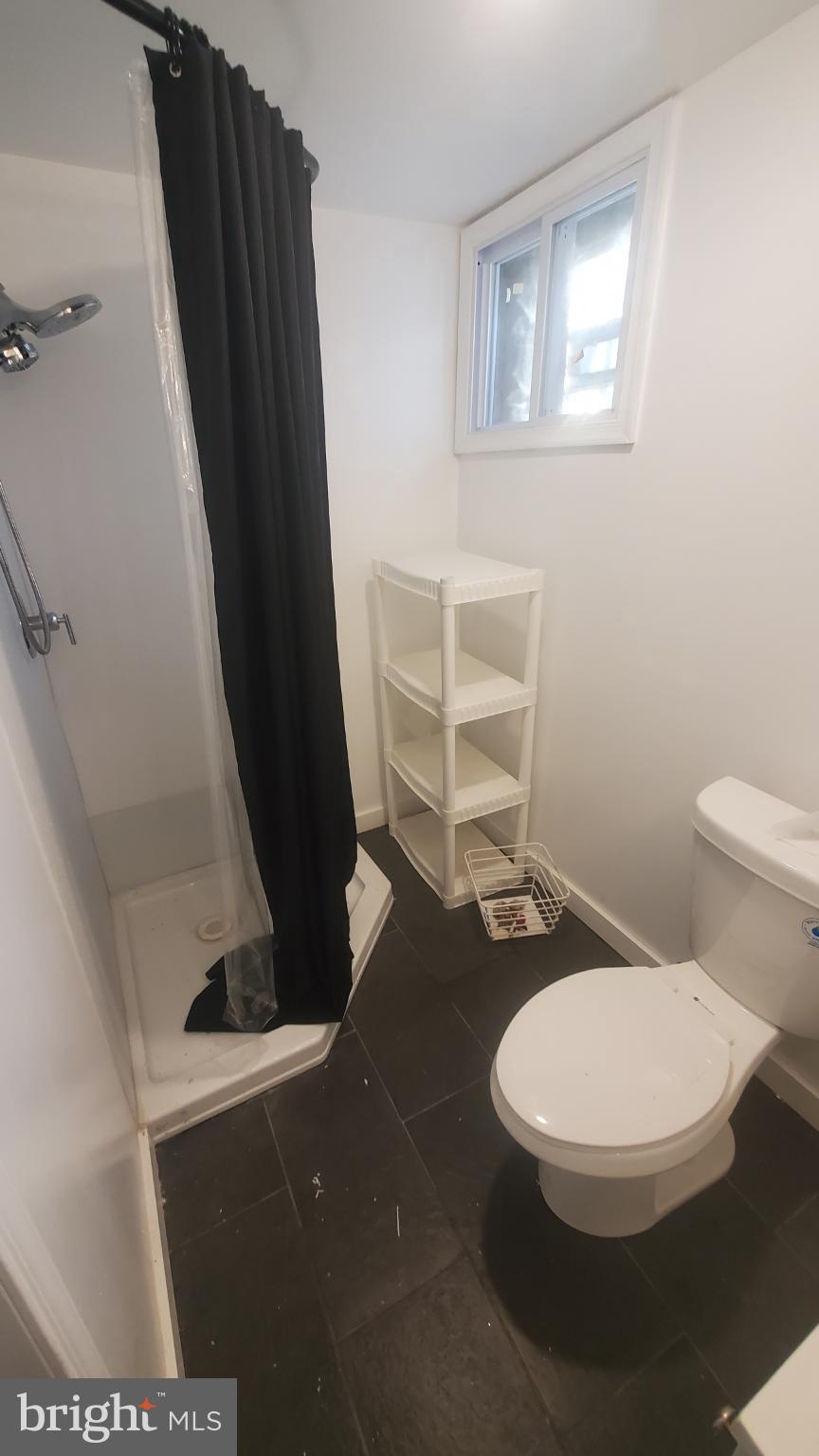 WEST OAK LANE - Residential