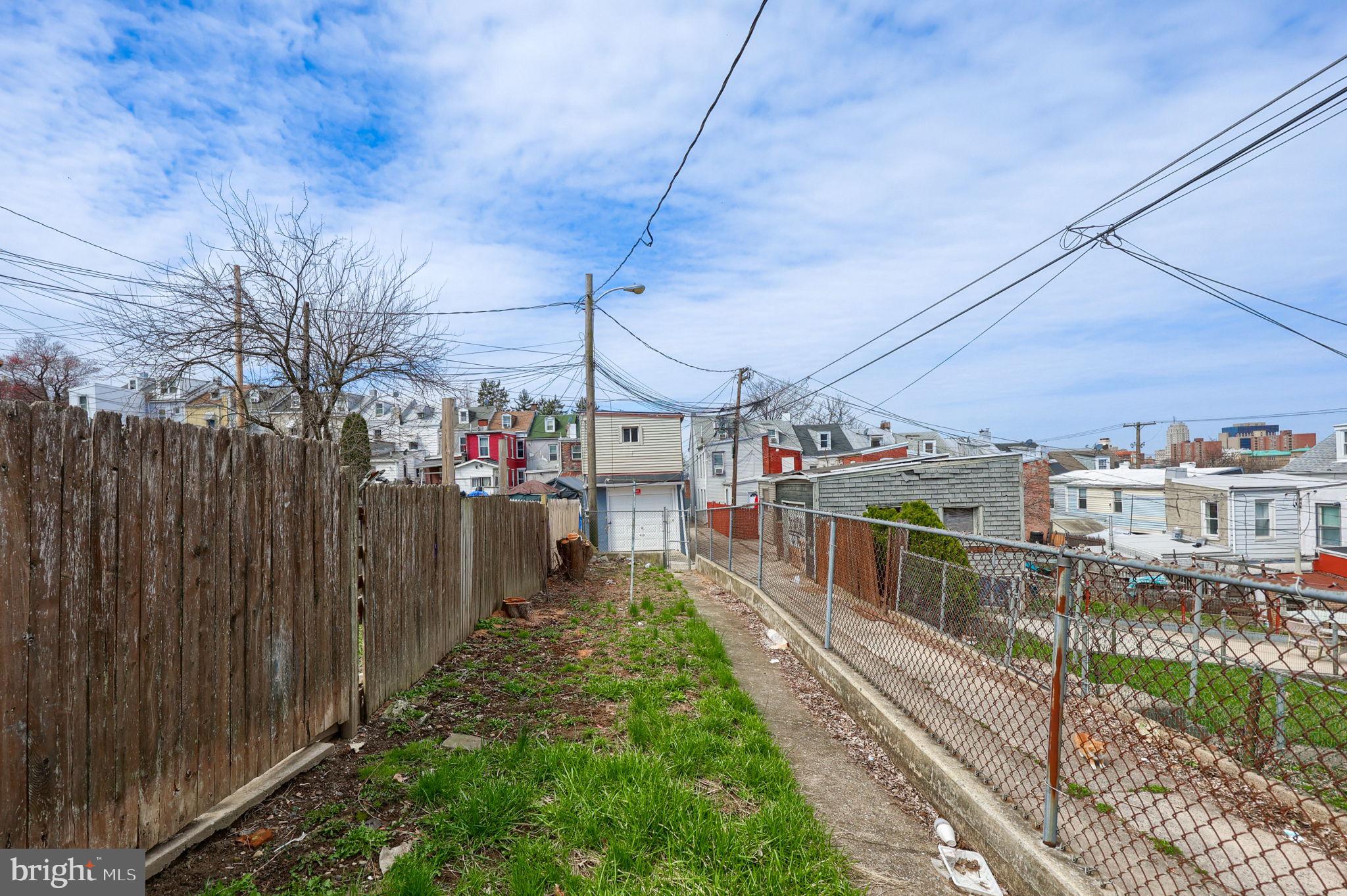 SOUTHERN READING - Residential