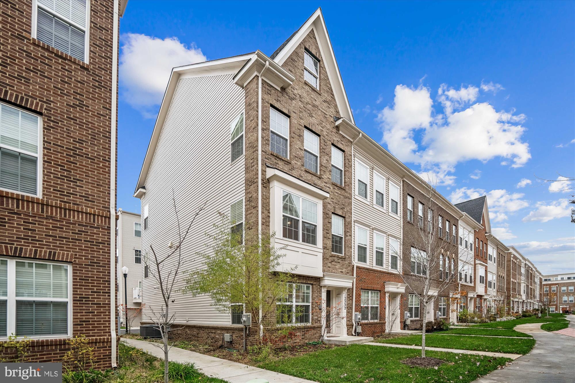 BRICK YARD STATION - Residential