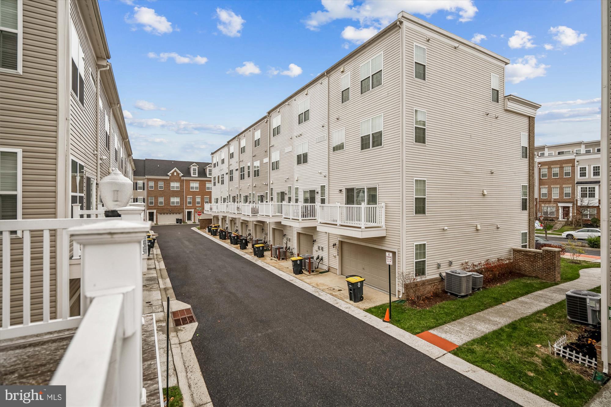 BRICK YARD STATION - Residential