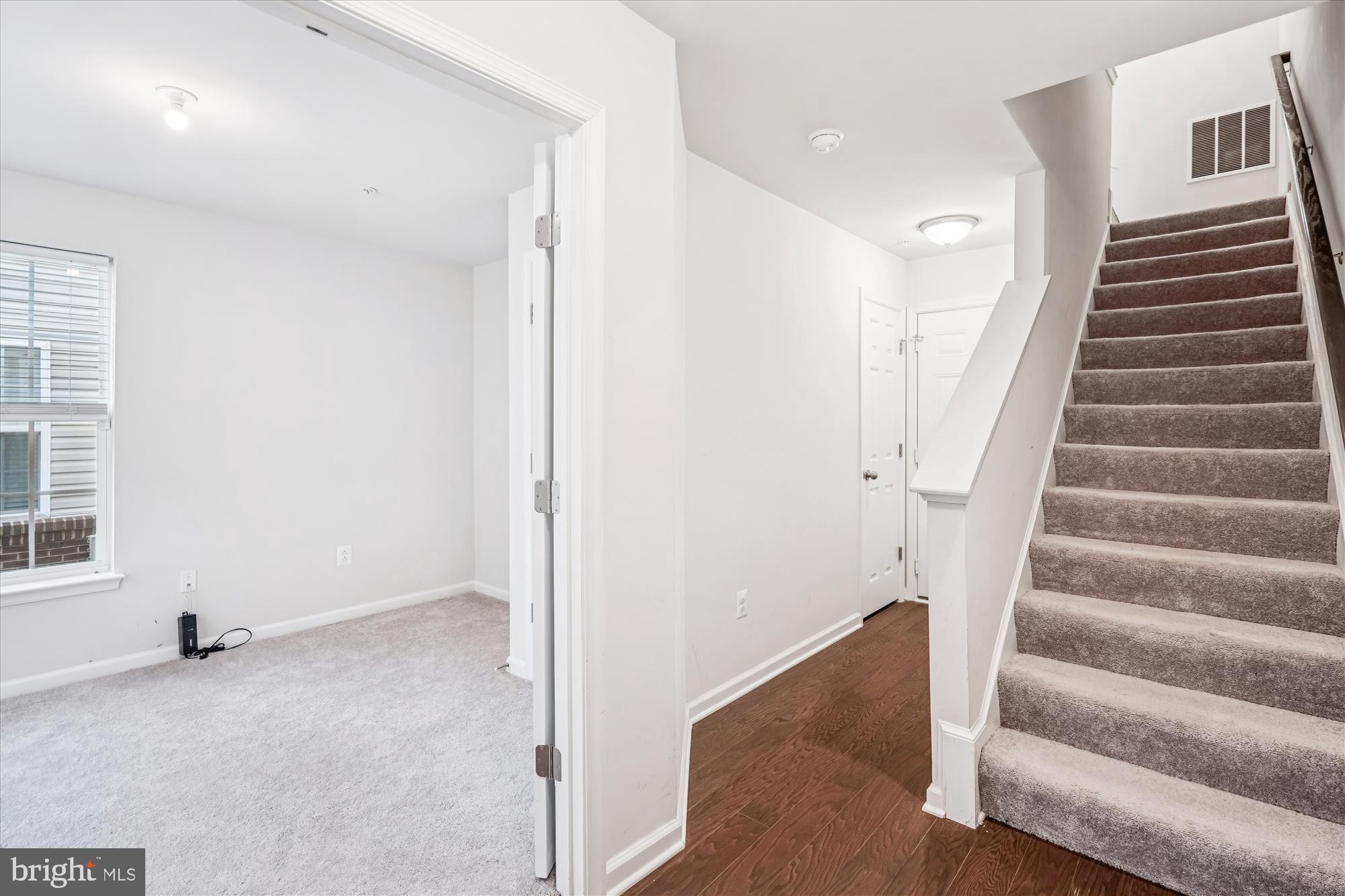 BRICK YARD STATION - Residential