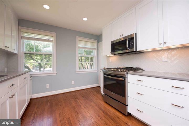 VIRGINIA VILLAGE - Residential Lease