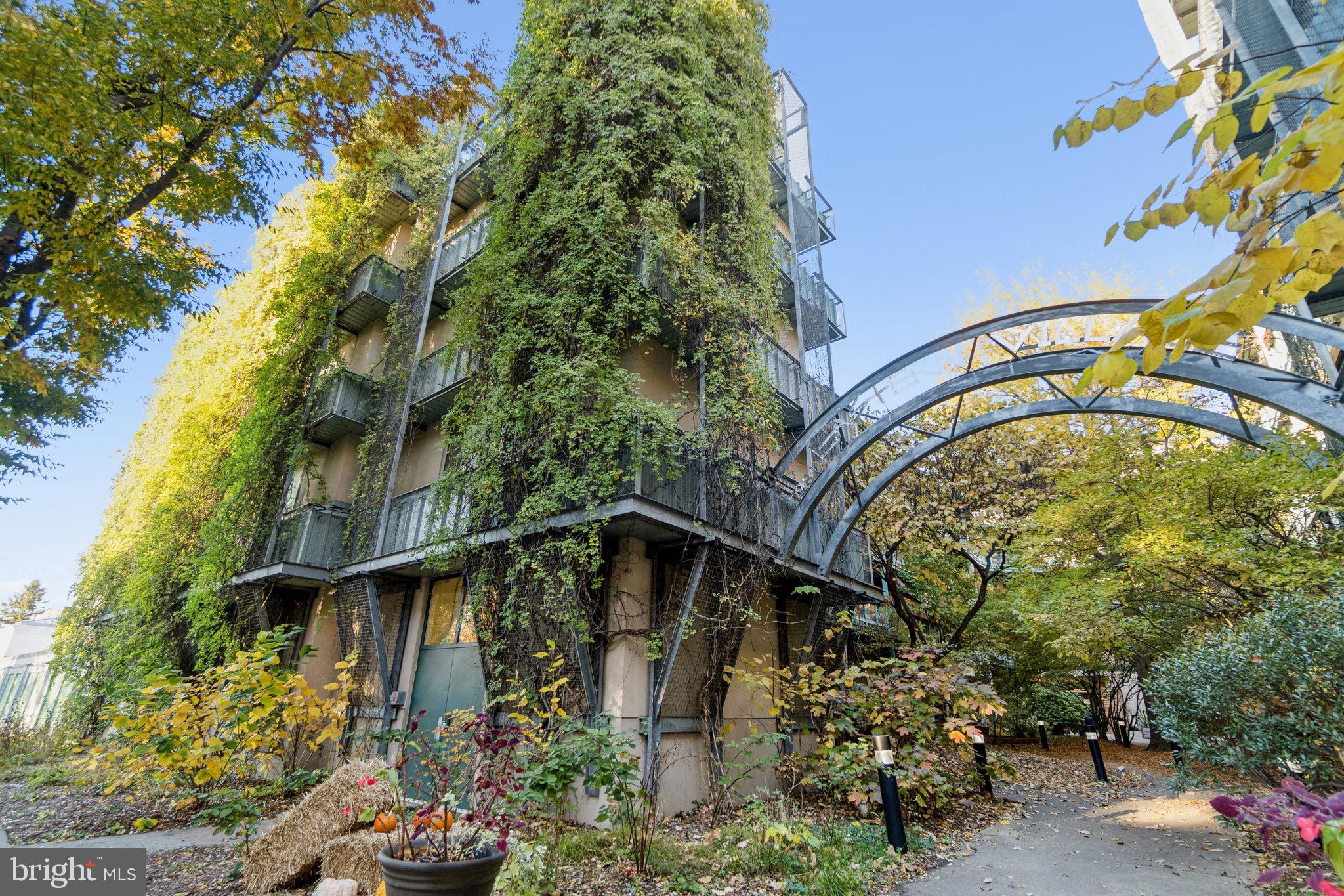 SILVER SPRING - Residential