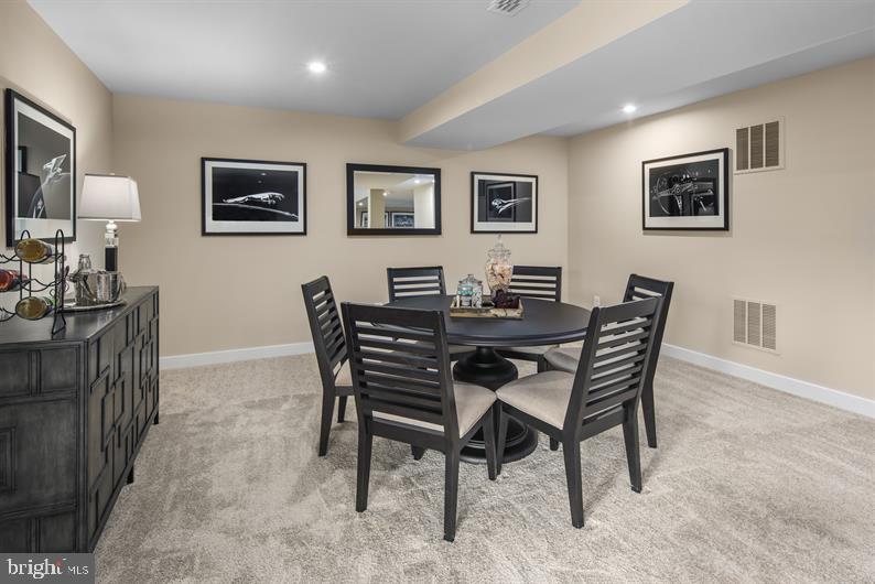 TWO RIVERS - Residential