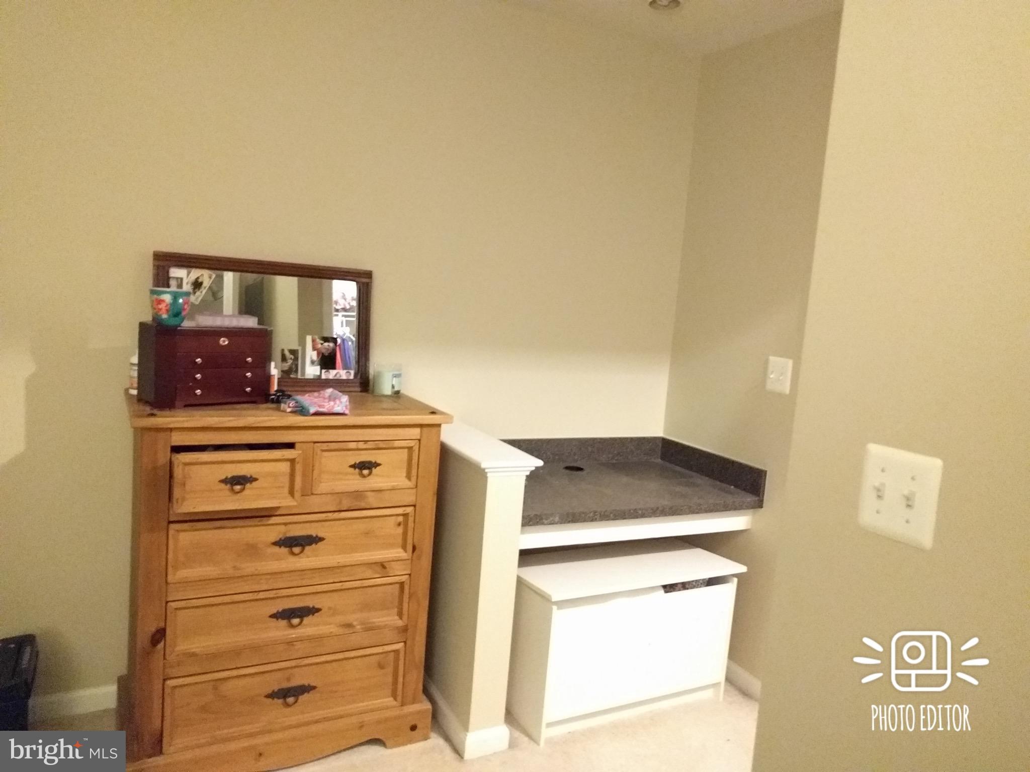 SAVOY AT RESTON TOWN CENTER - Residential Lease