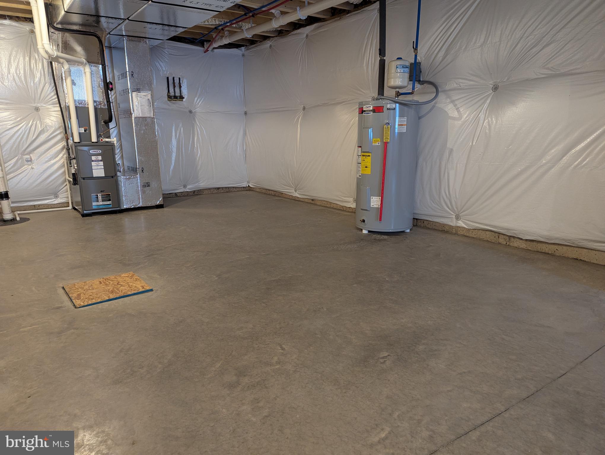 VILLAGE OF NITTANY GLEN - Residential