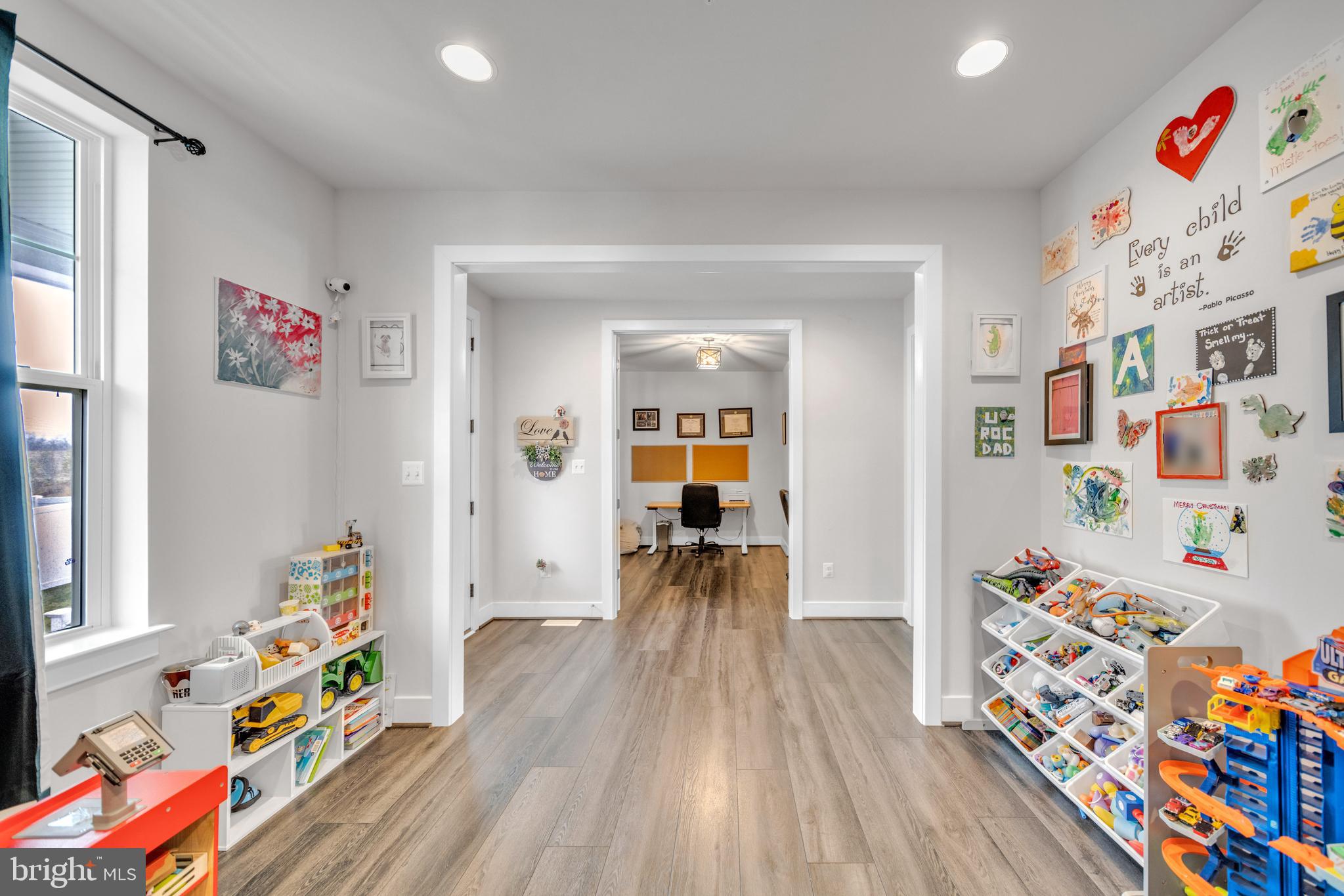 CLARKSBURG - Residential