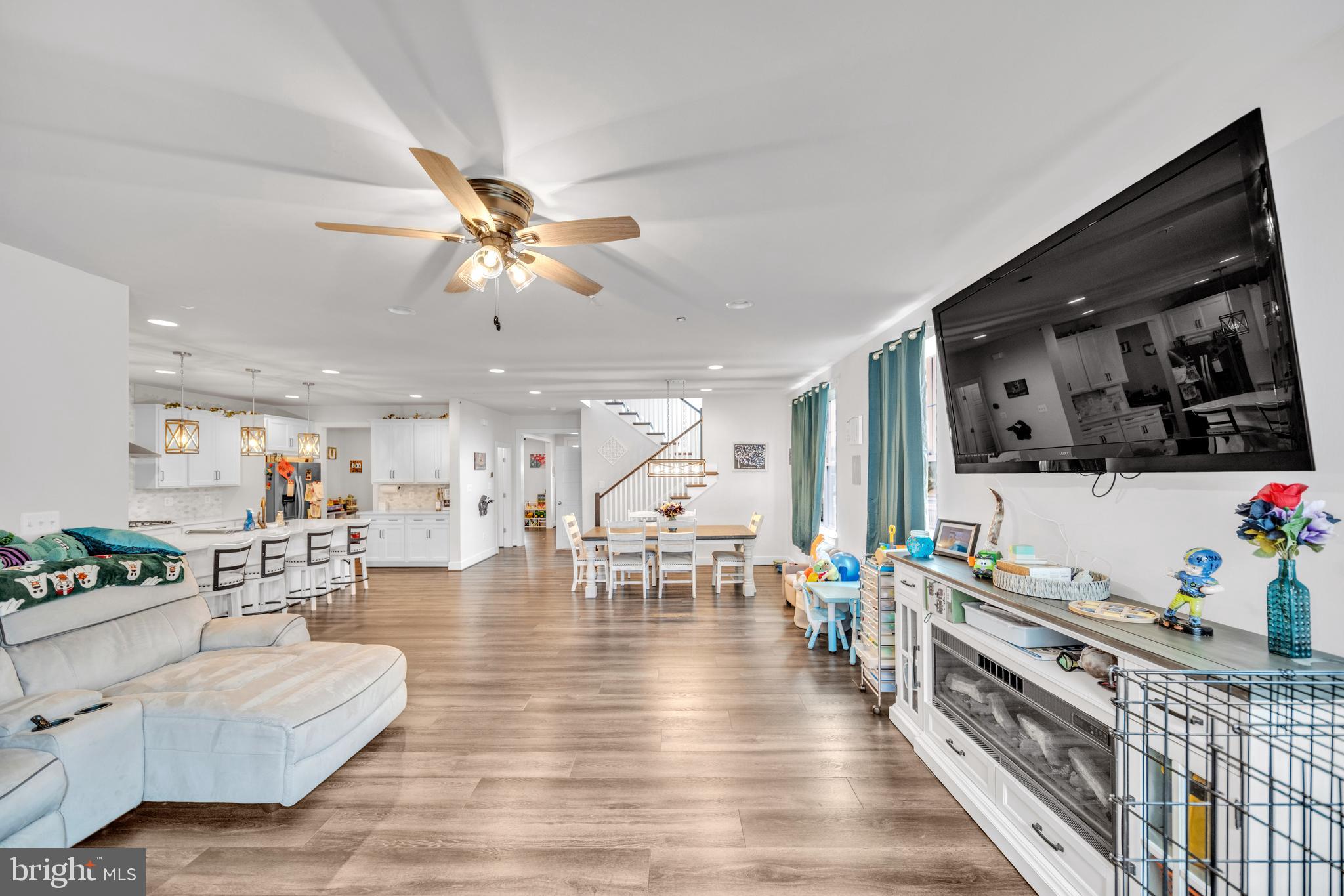 CLARKSBURG - Residential