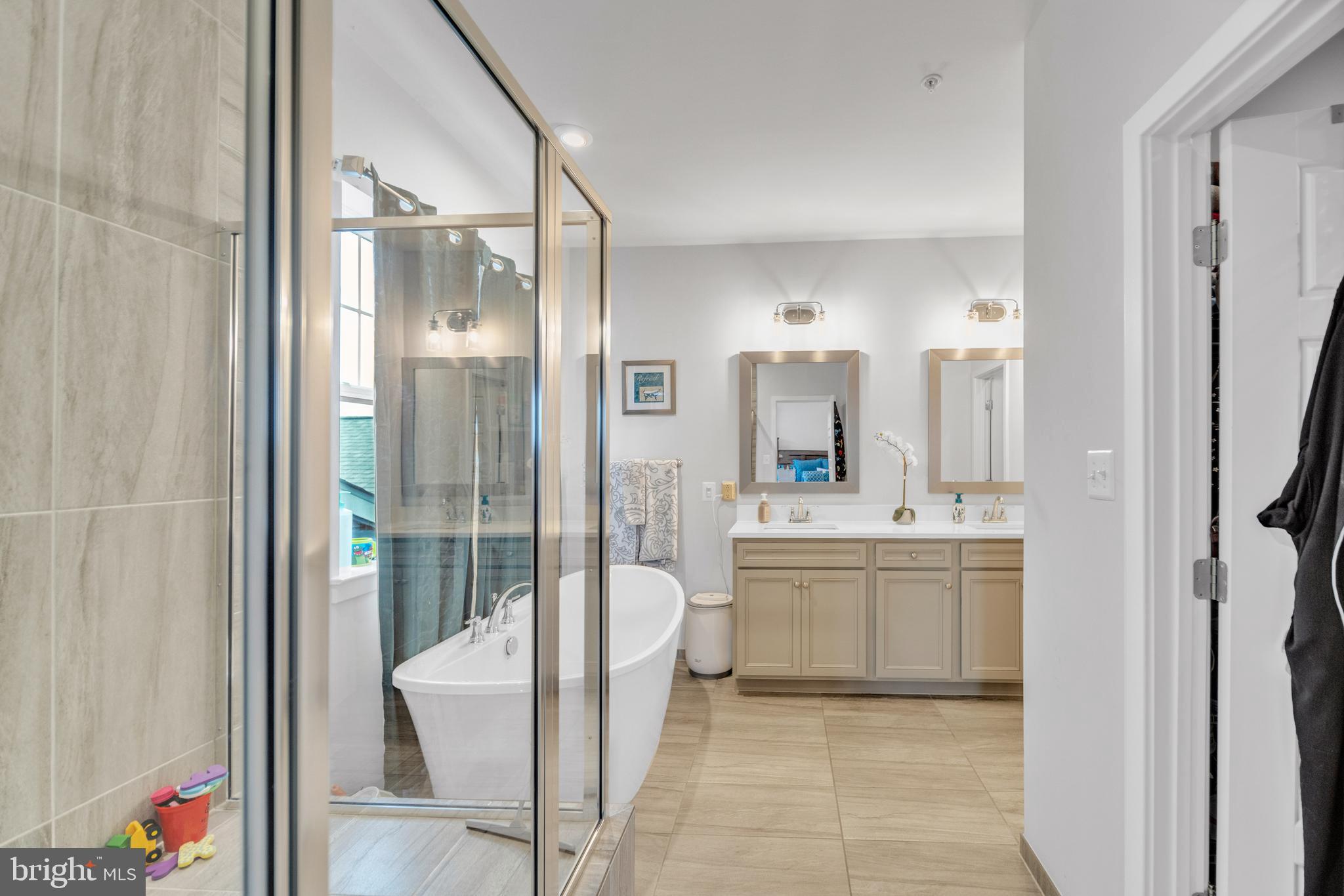 CLARKSBURG - Residential